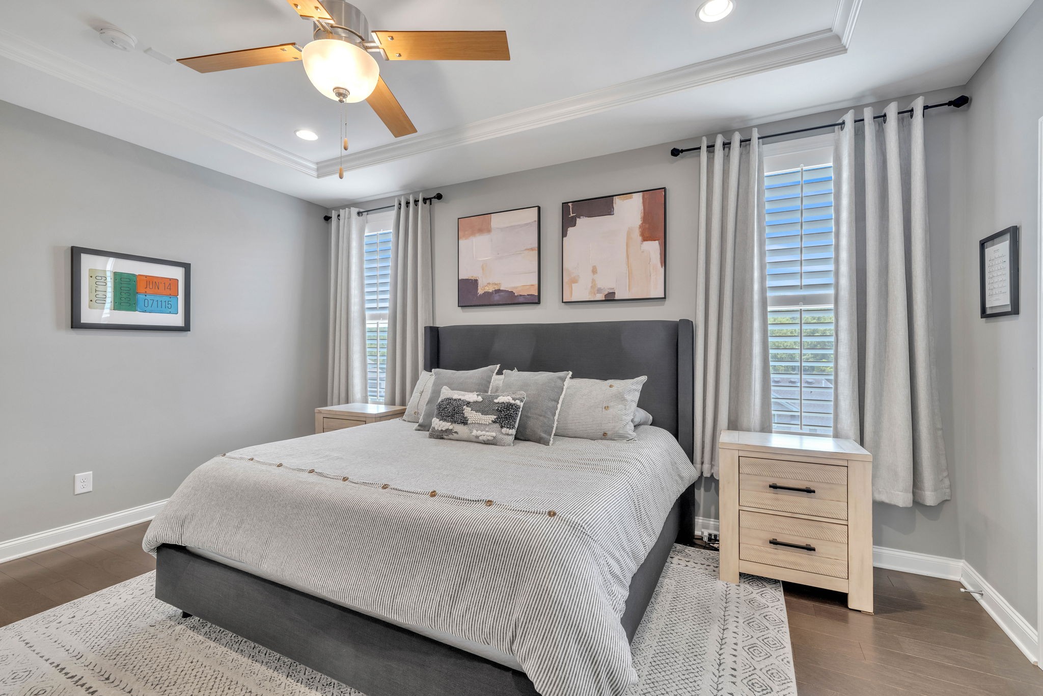 330 Crescent Moon Cir