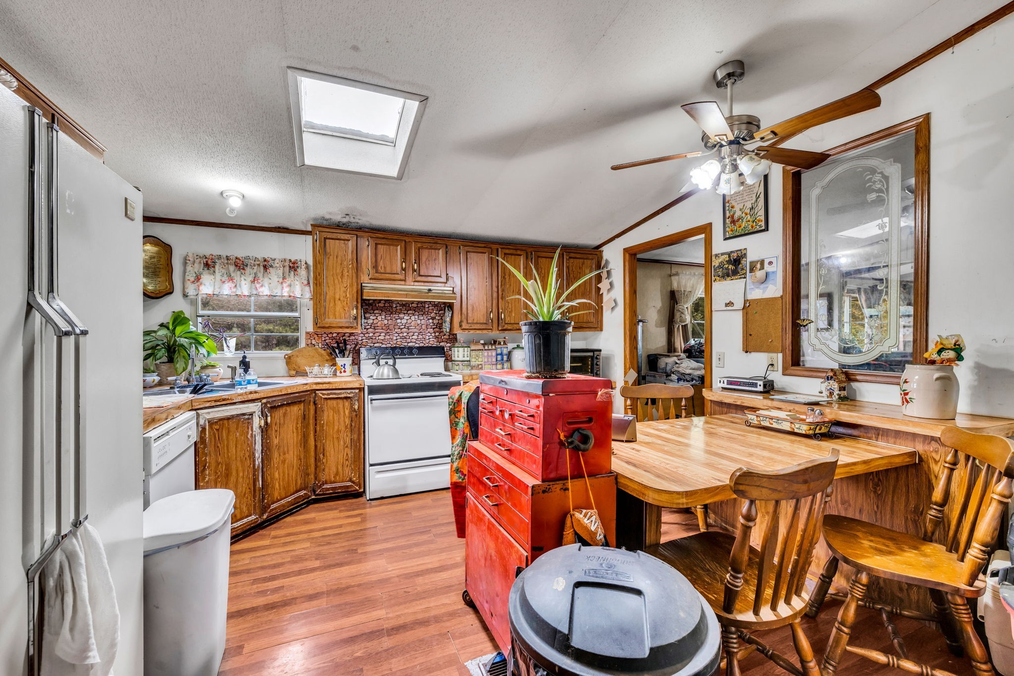 367 Pleasant Valley Rd