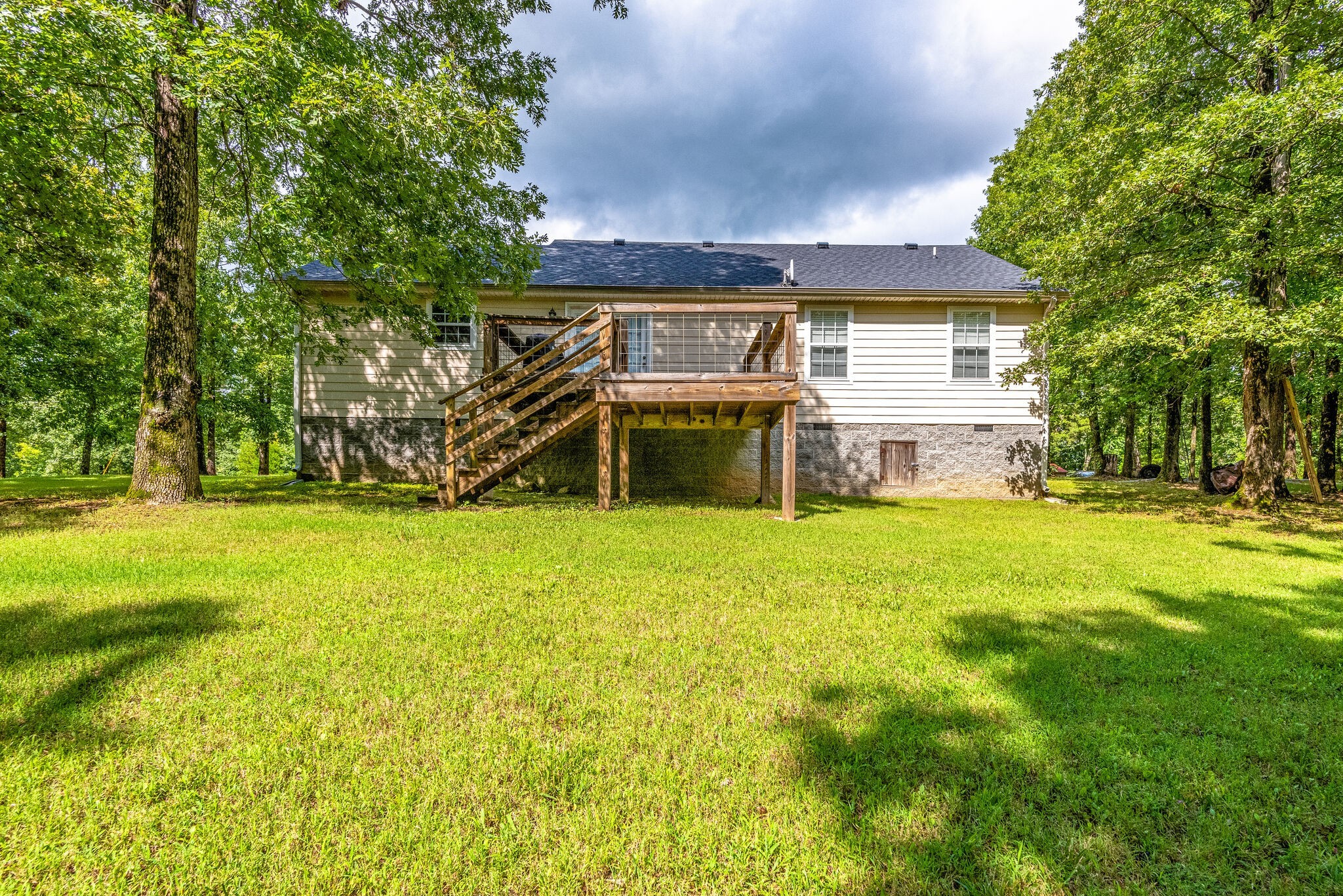 6836 Primm Springs Rd