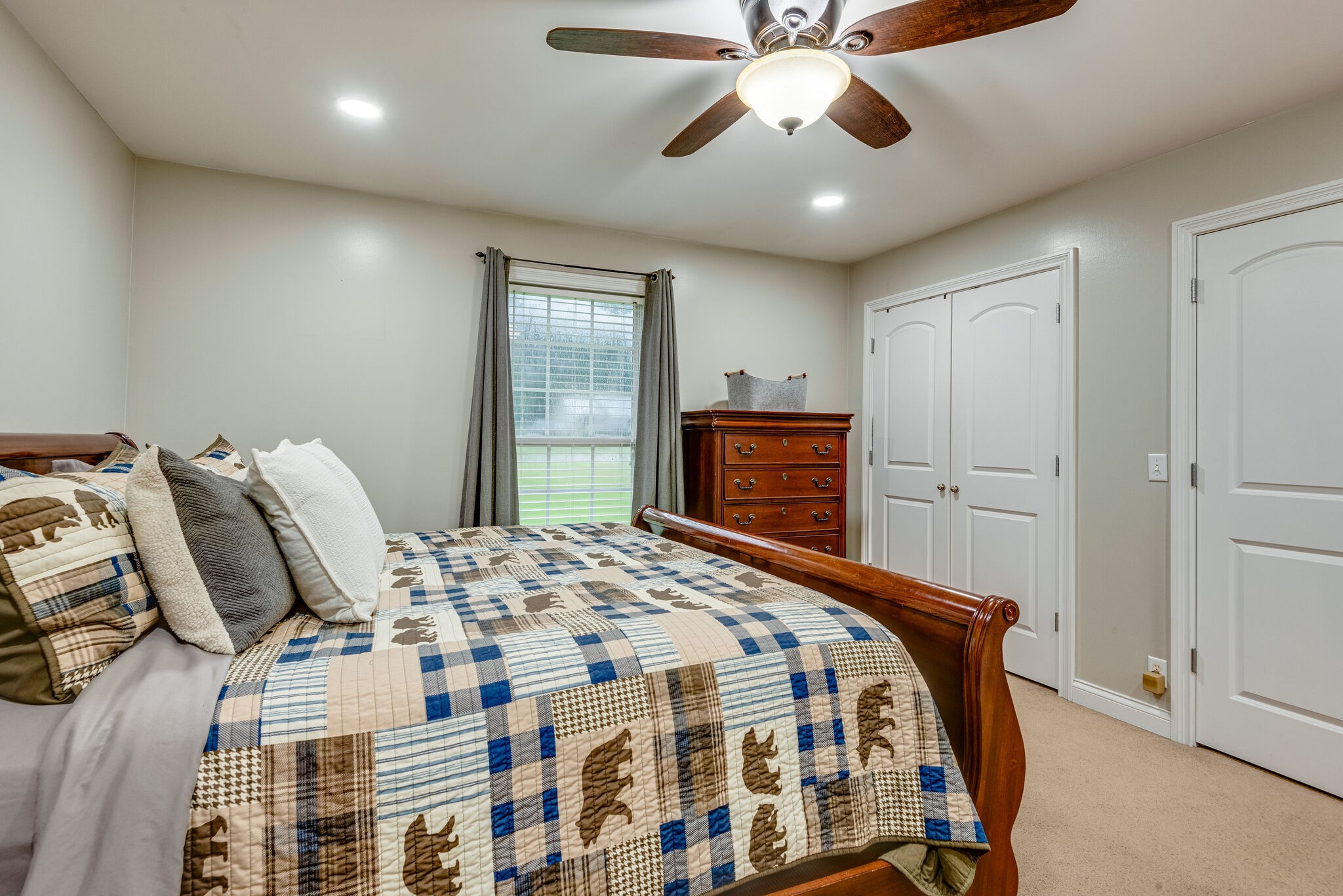 6836 Primm Springs Rd