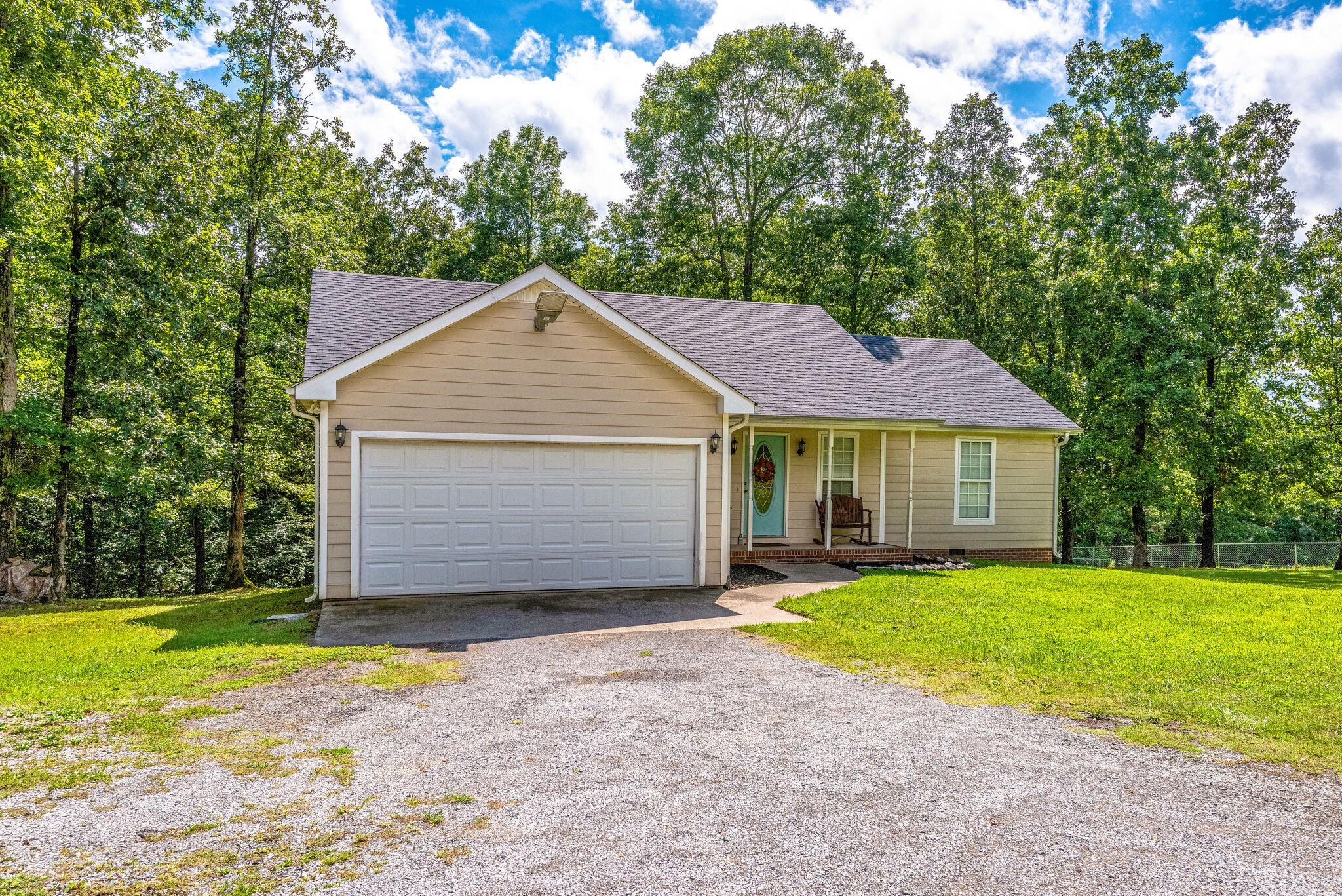 6836 Primm Springs Rd