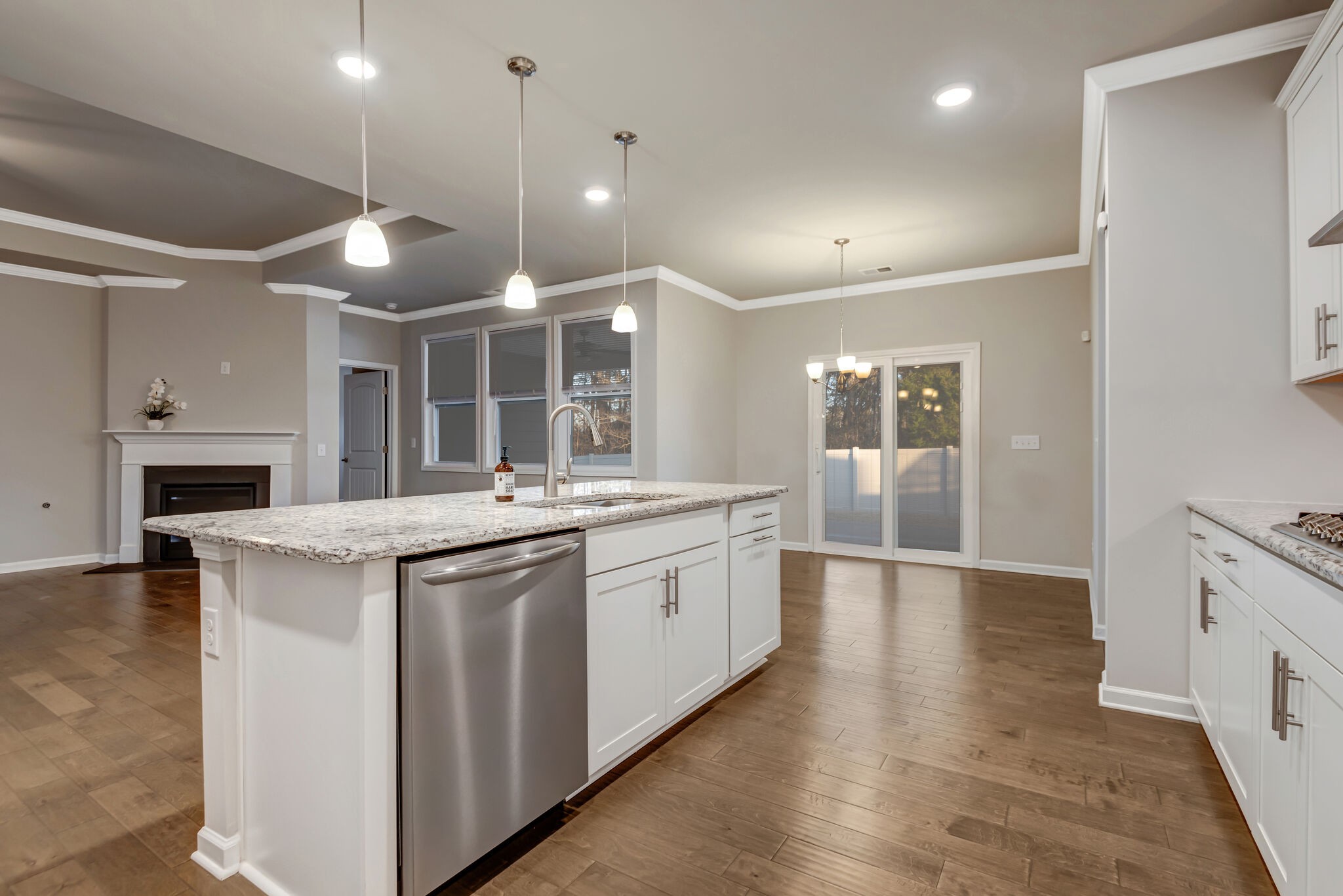 1024 Webbs Retreat Ln