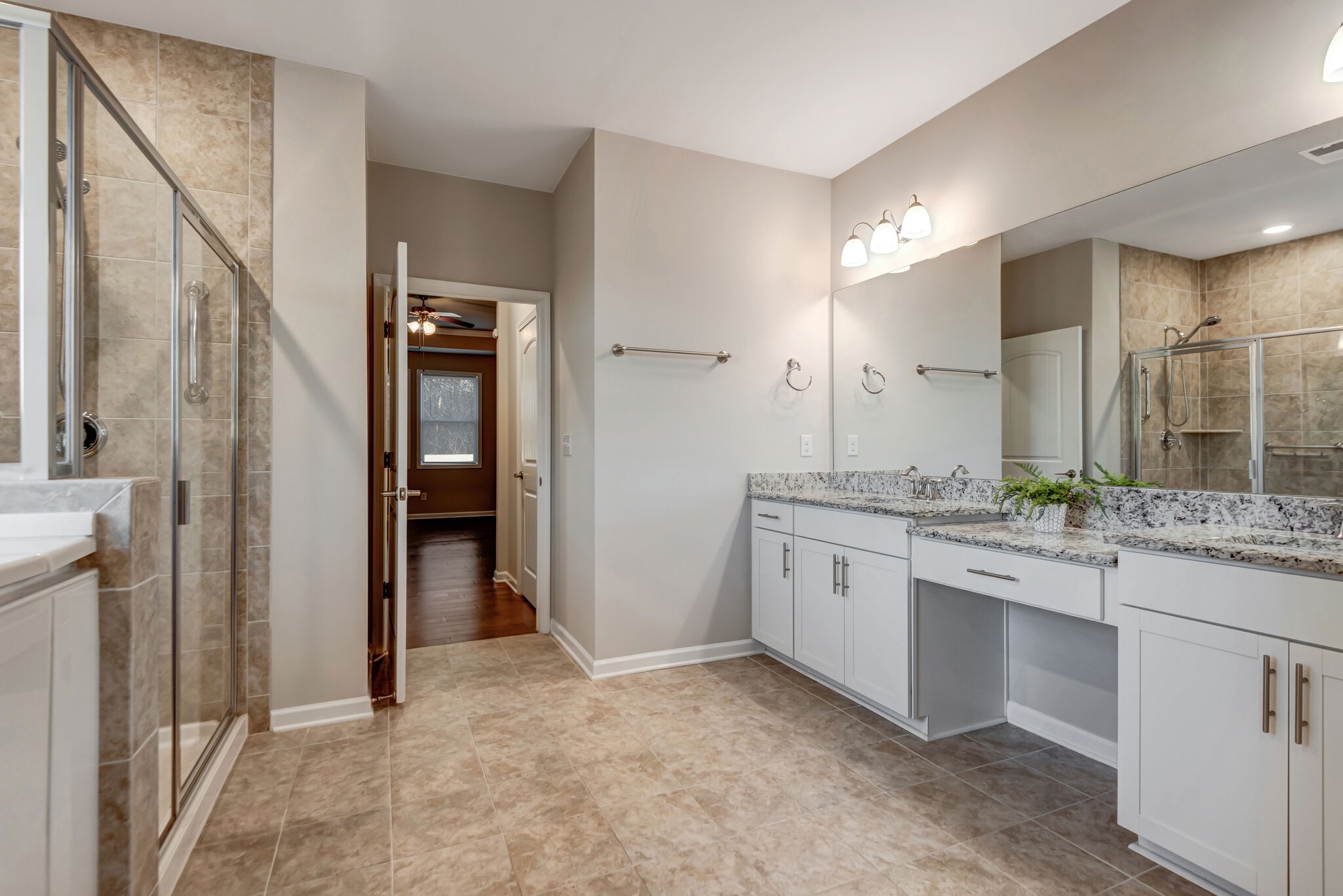 1024 Webbs Retreat Ln