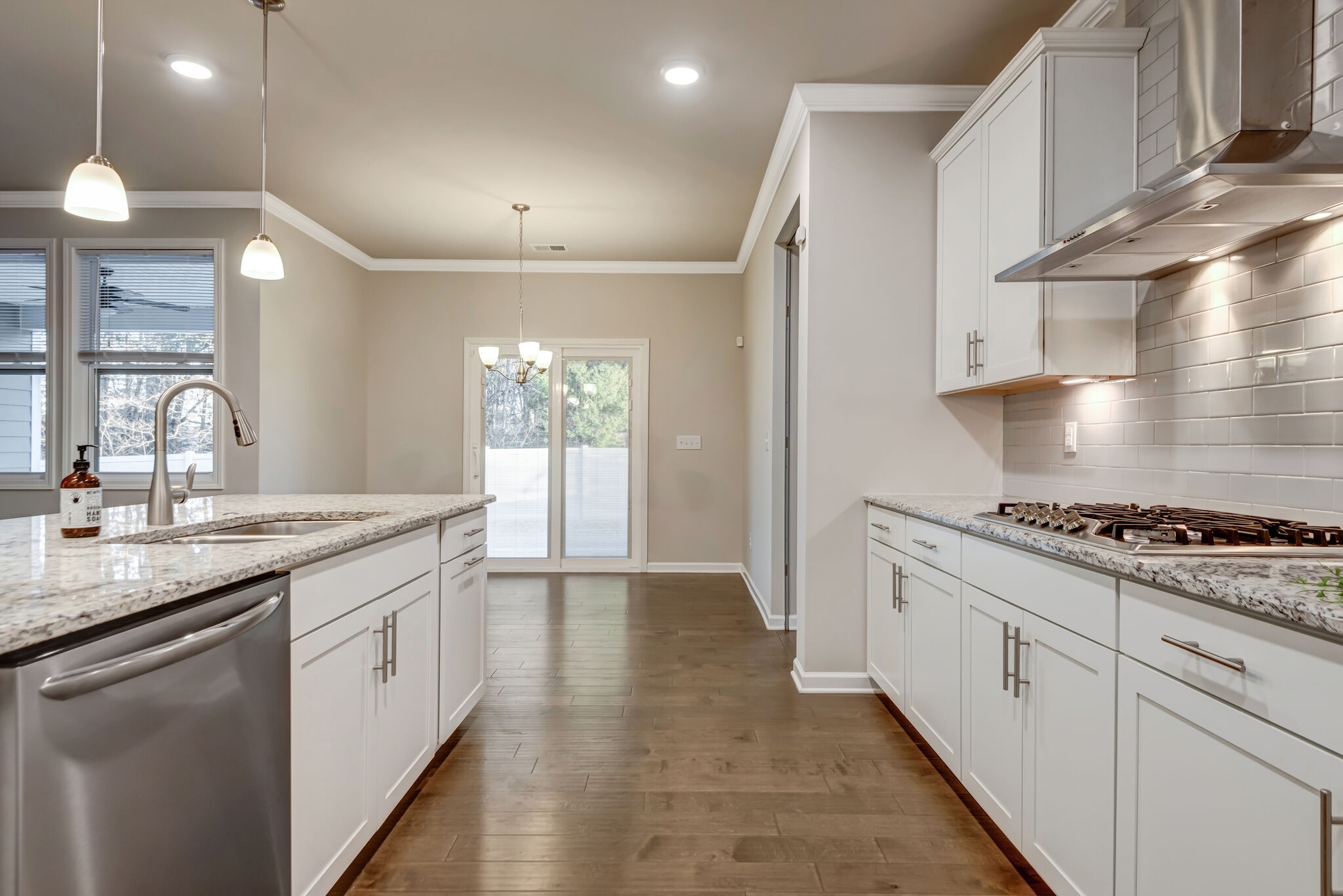 1024 Webbs Retreat Ln