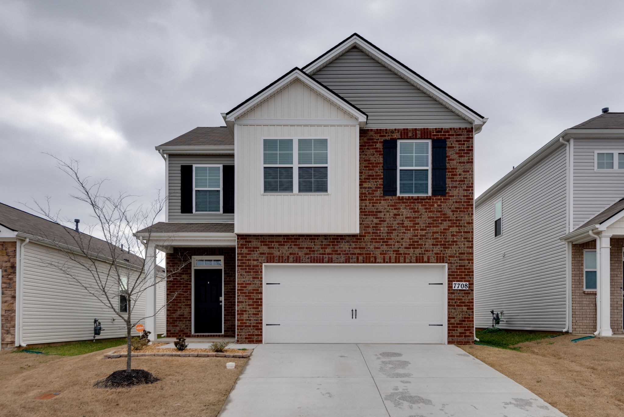 7708 Stapleton Chase Dr