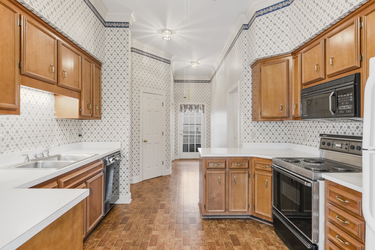 301 Windemere Woods Dr