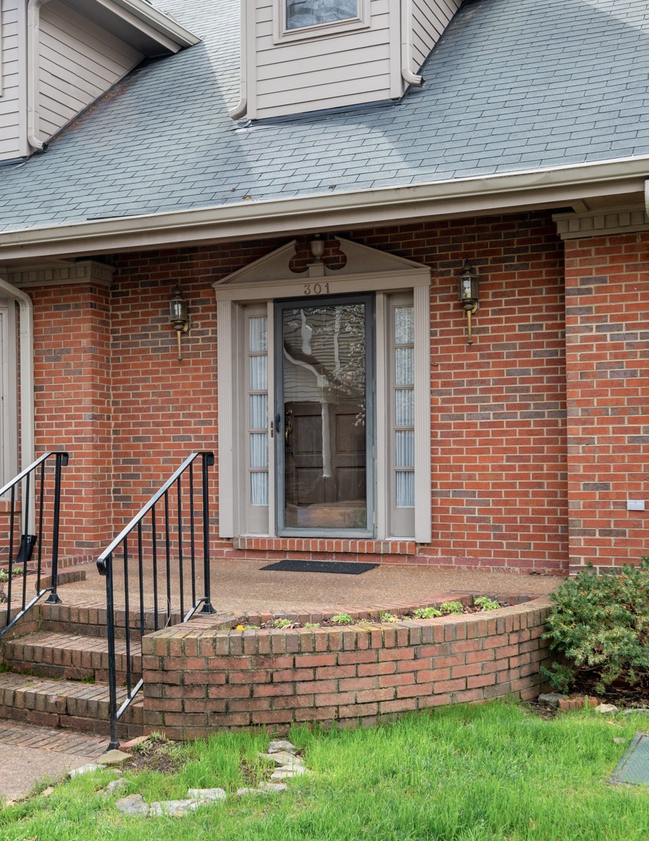 301 Windemere Woods Dr