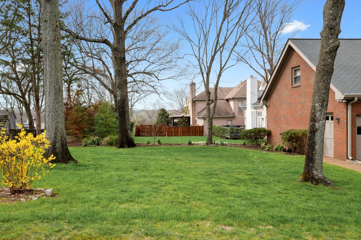 301 Windemere Woods Dr