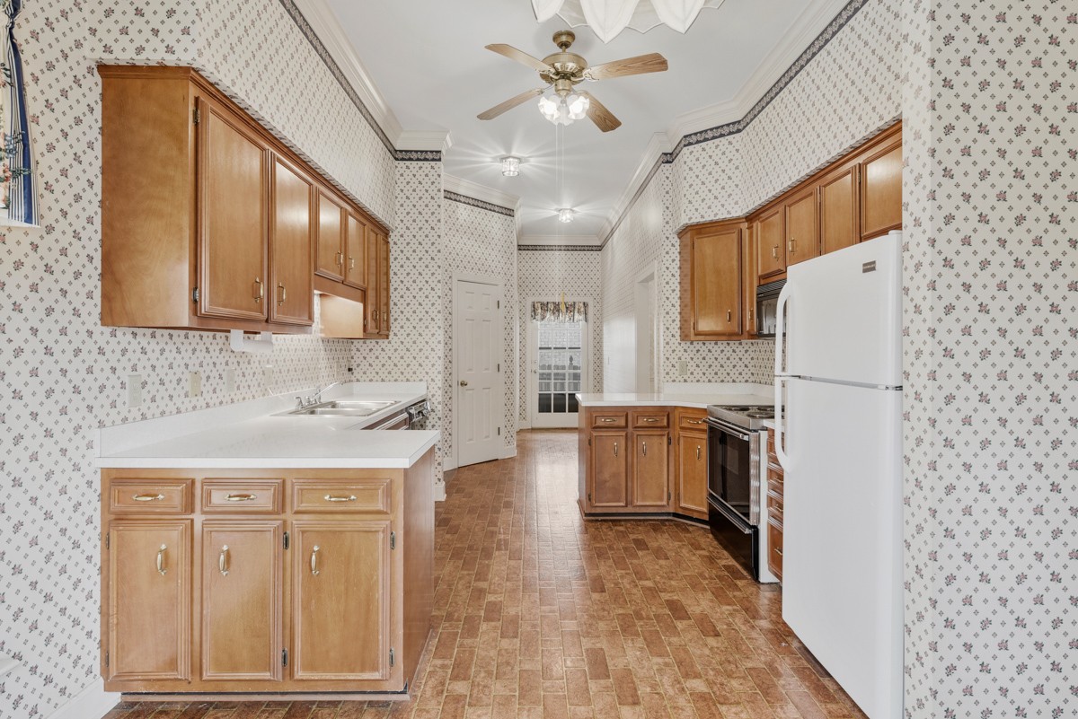 301 Windemere Woods Dr