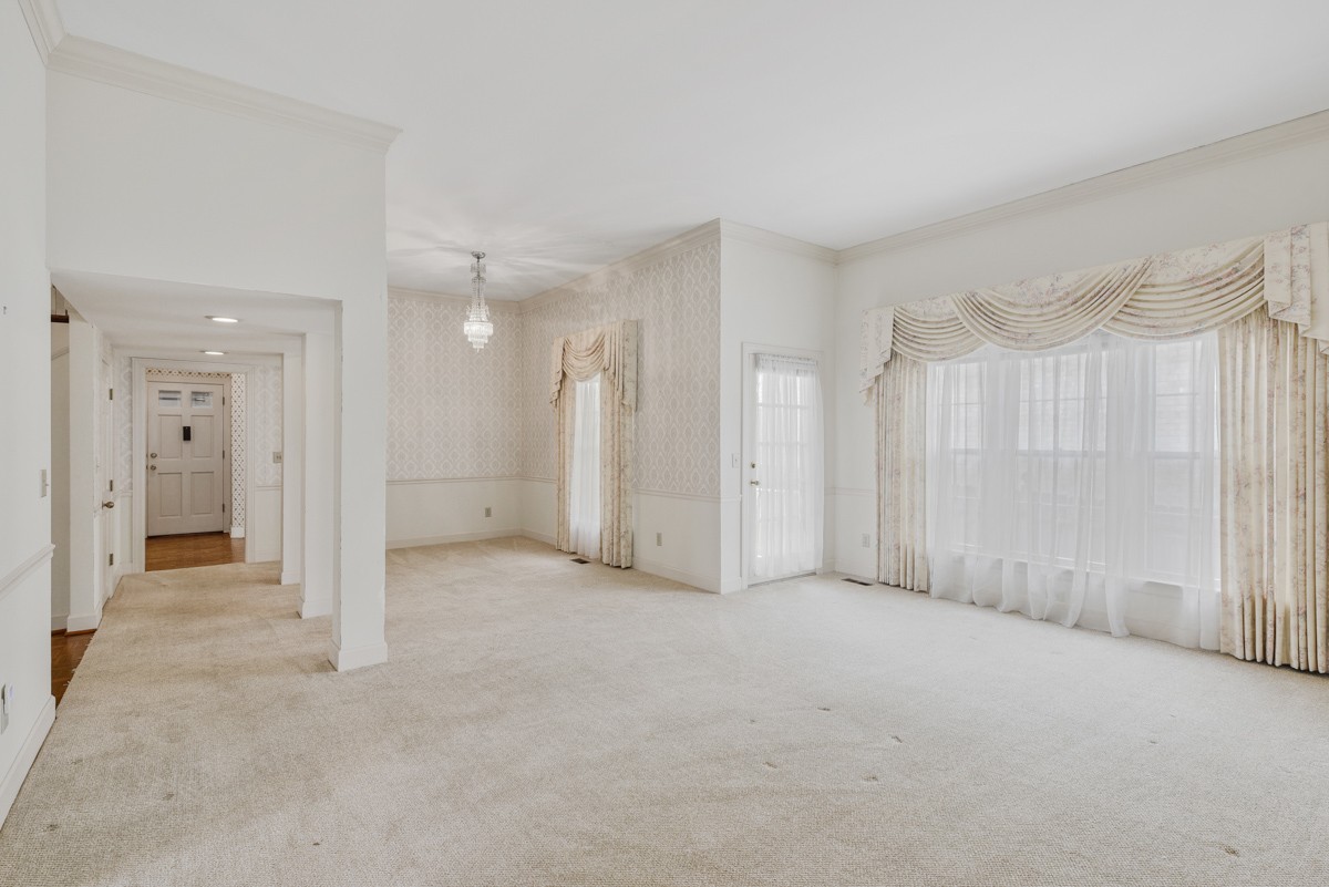 301 Windemere Woods Dr