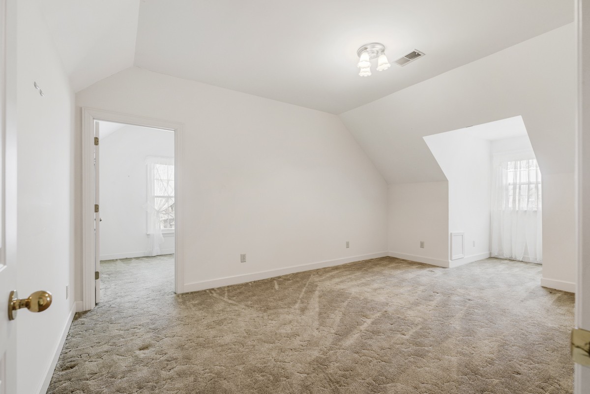 301 Windemere Woods Dr