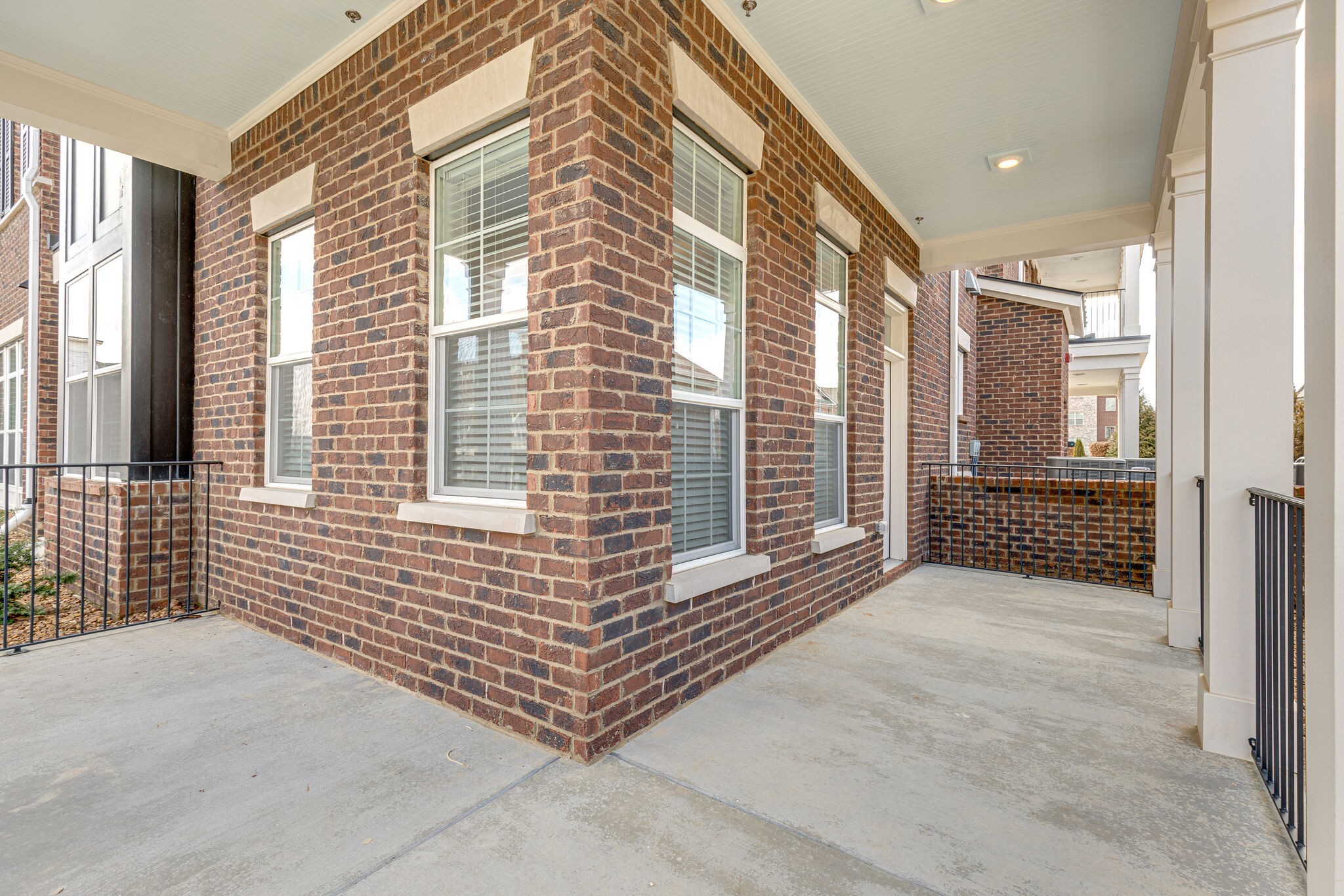 2089 Branford Pl Unit: 102