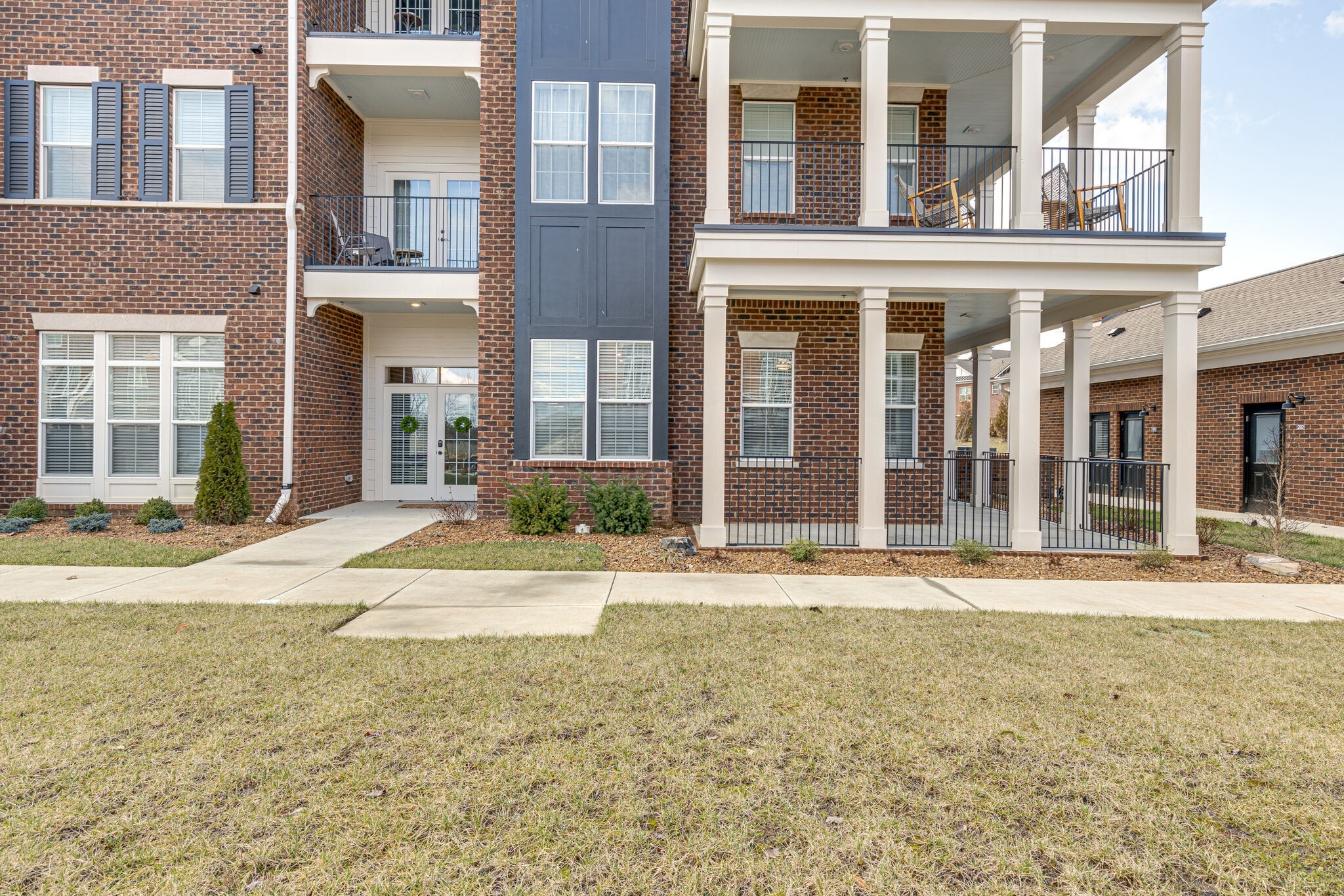 2089 Branford Pl Unit: 102