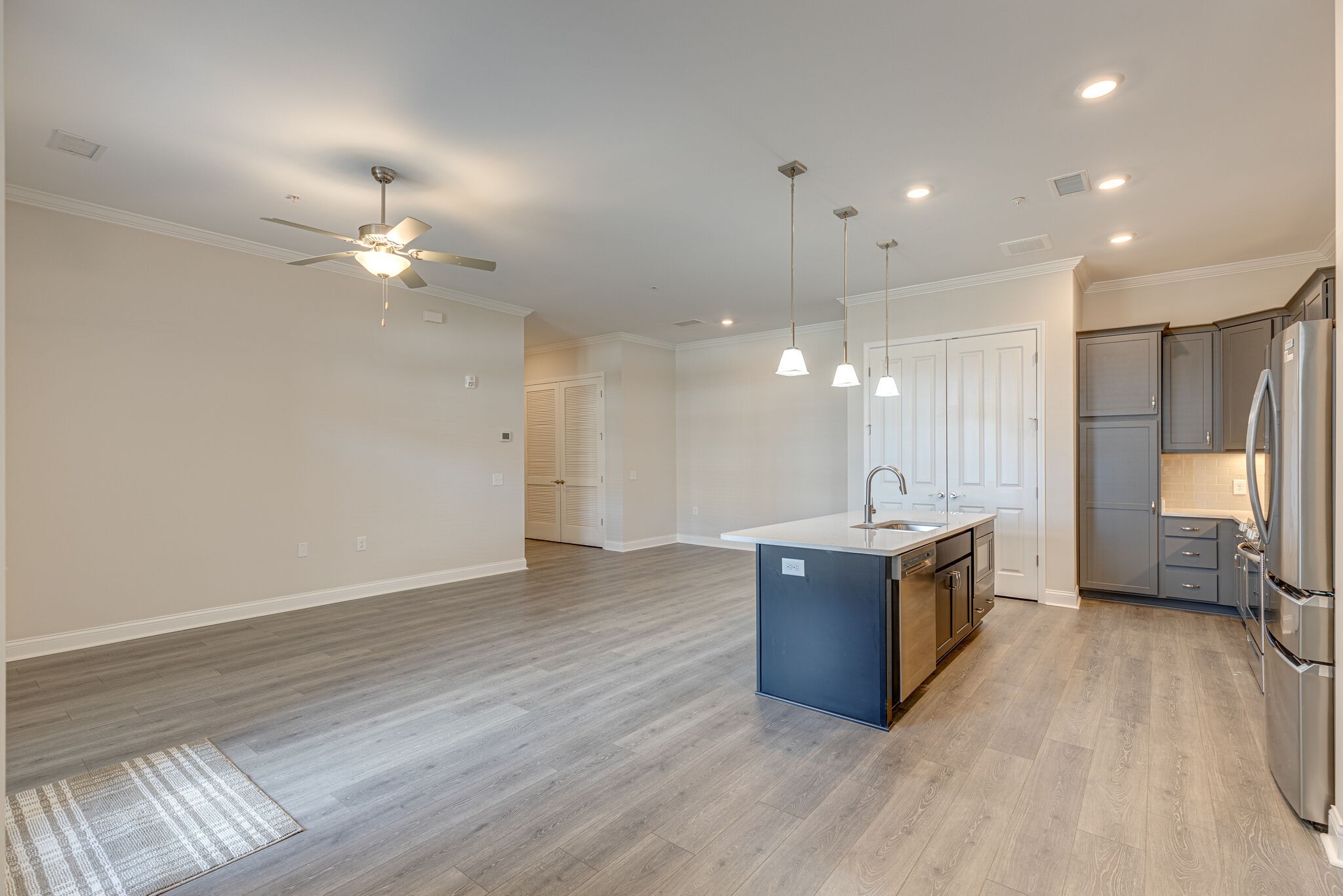 2089 Branford Pl Unit: 102