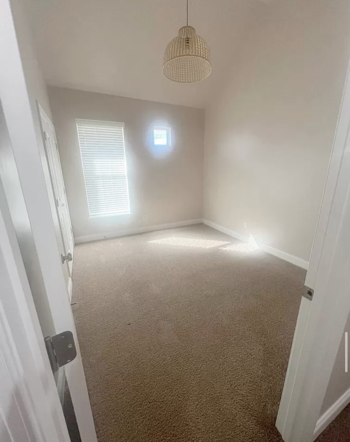 928 33rd Ave, N Unit: A