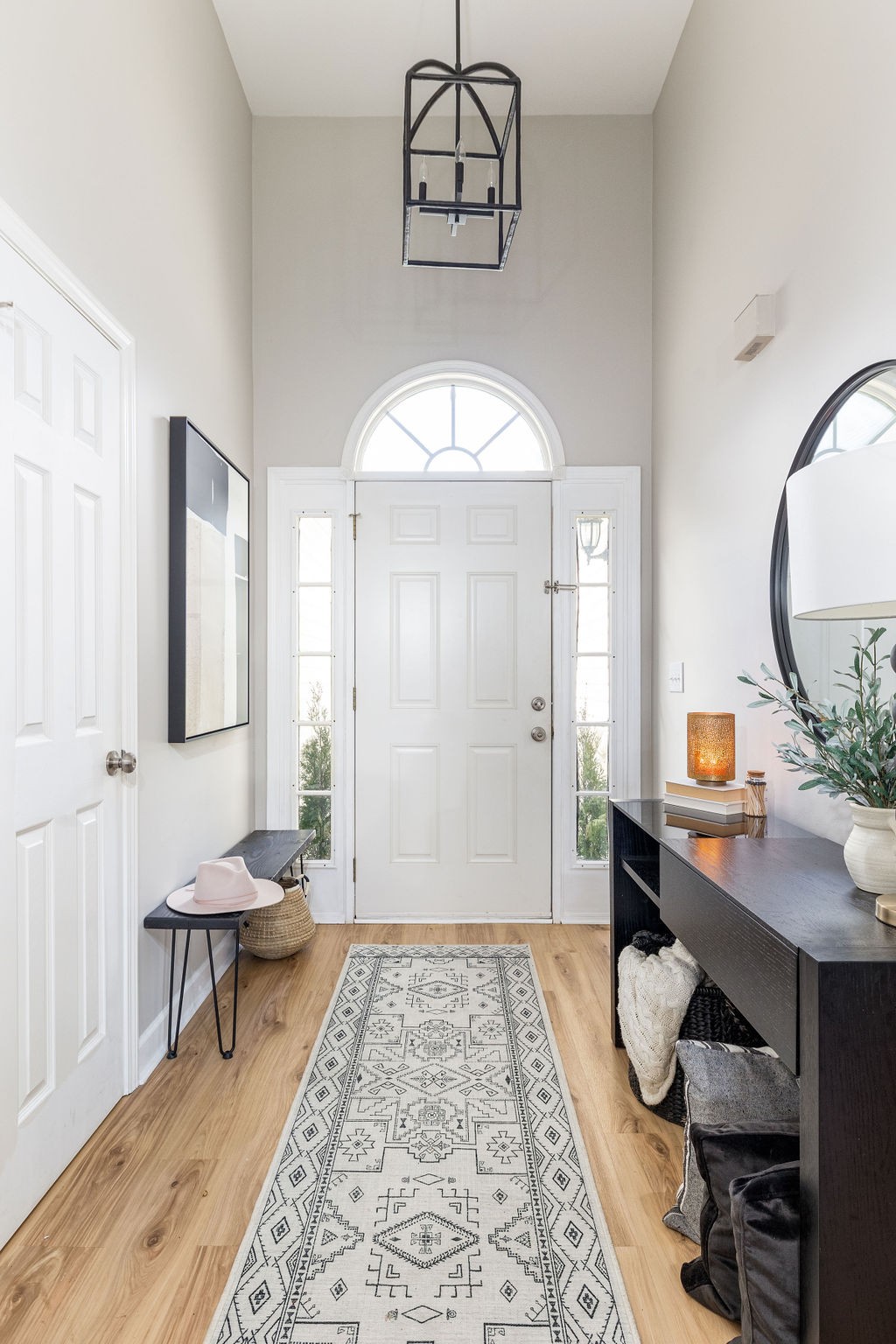 1100 Summerville Cir