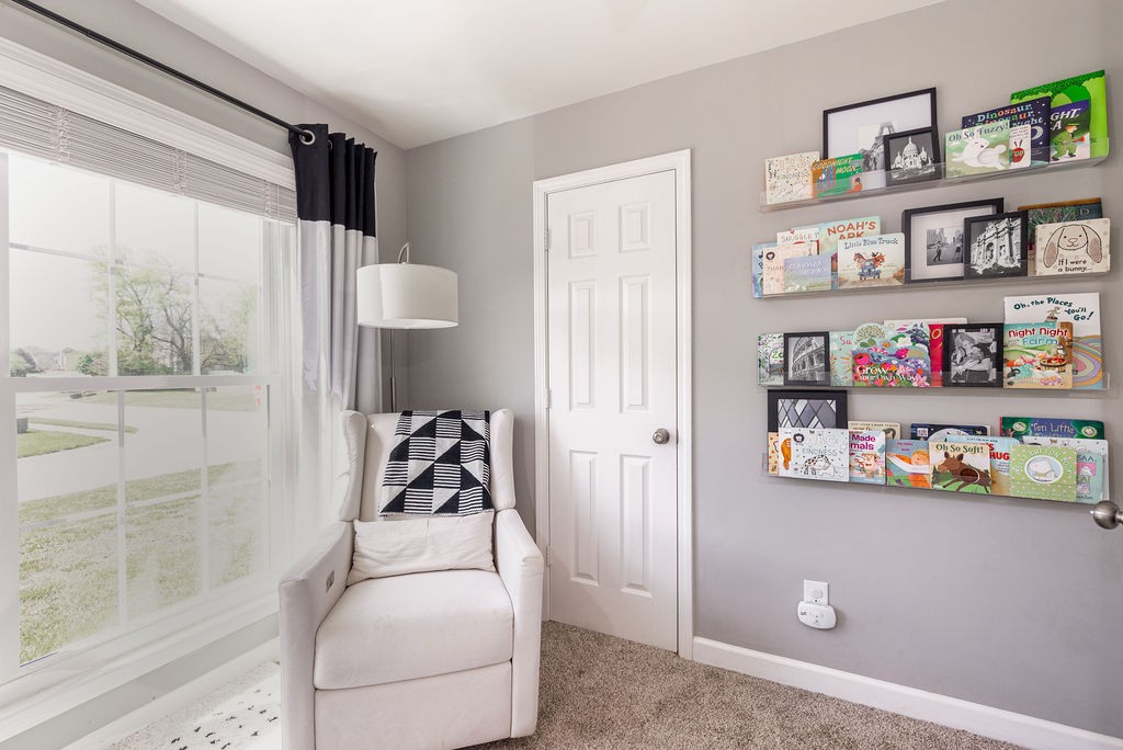 1100 Summerville Cir