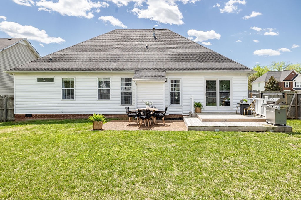 1100 Summerville Cir