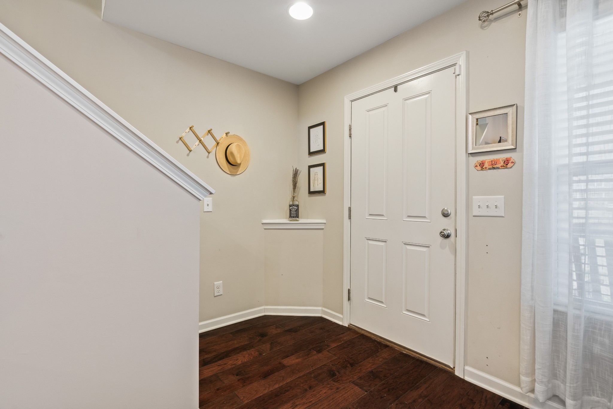 3103 Cedar Cottage Dr