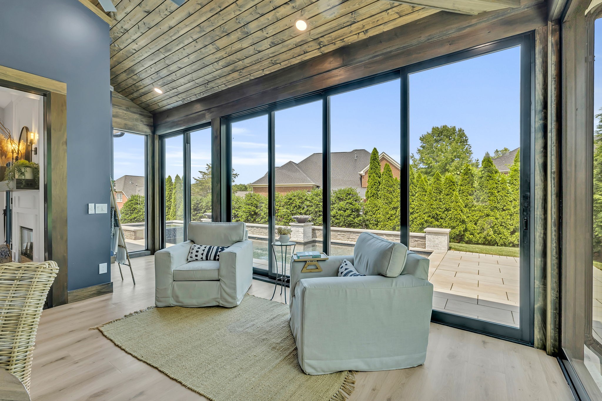 233 Gardenridge Dr