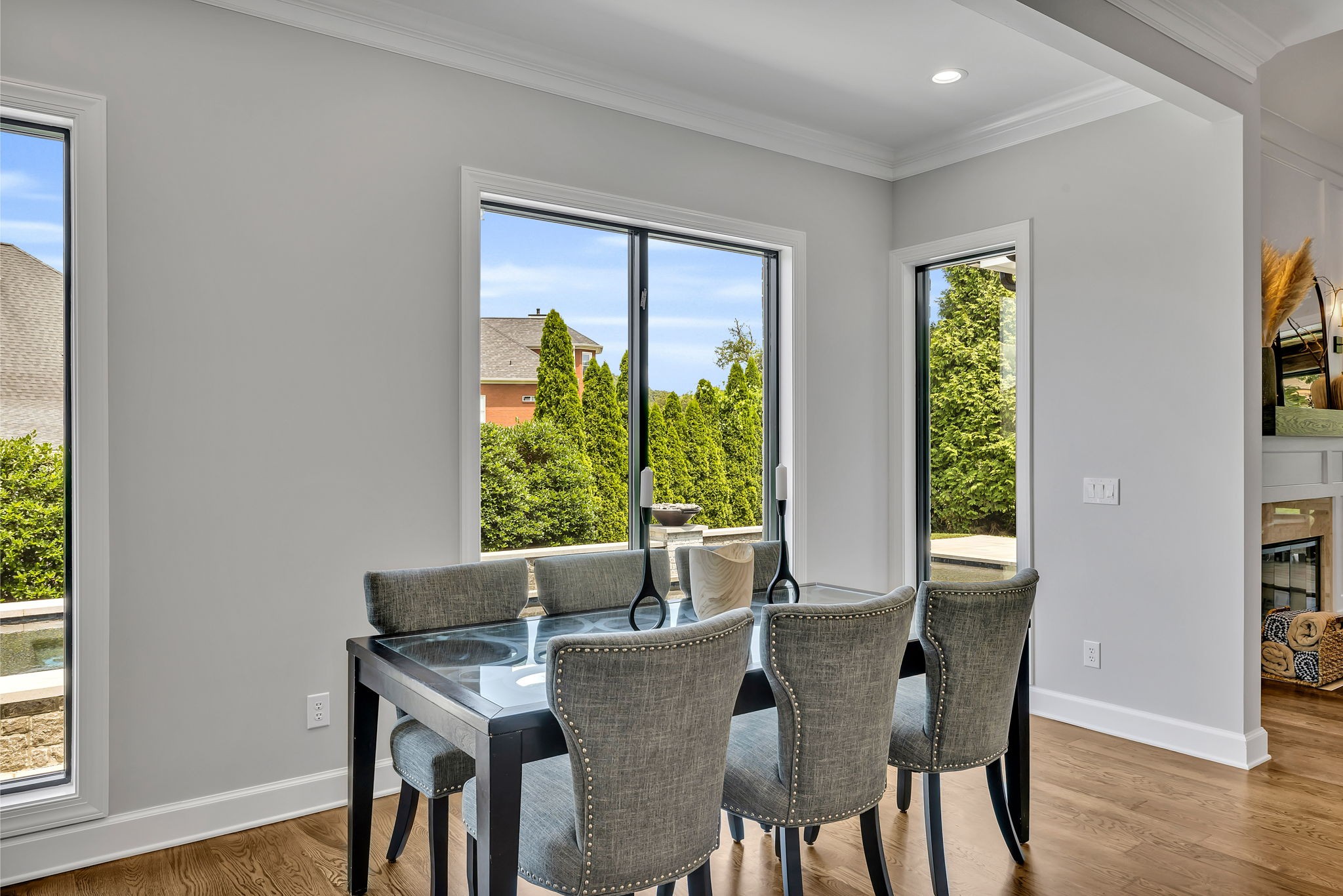 233 Gardenridge Dr