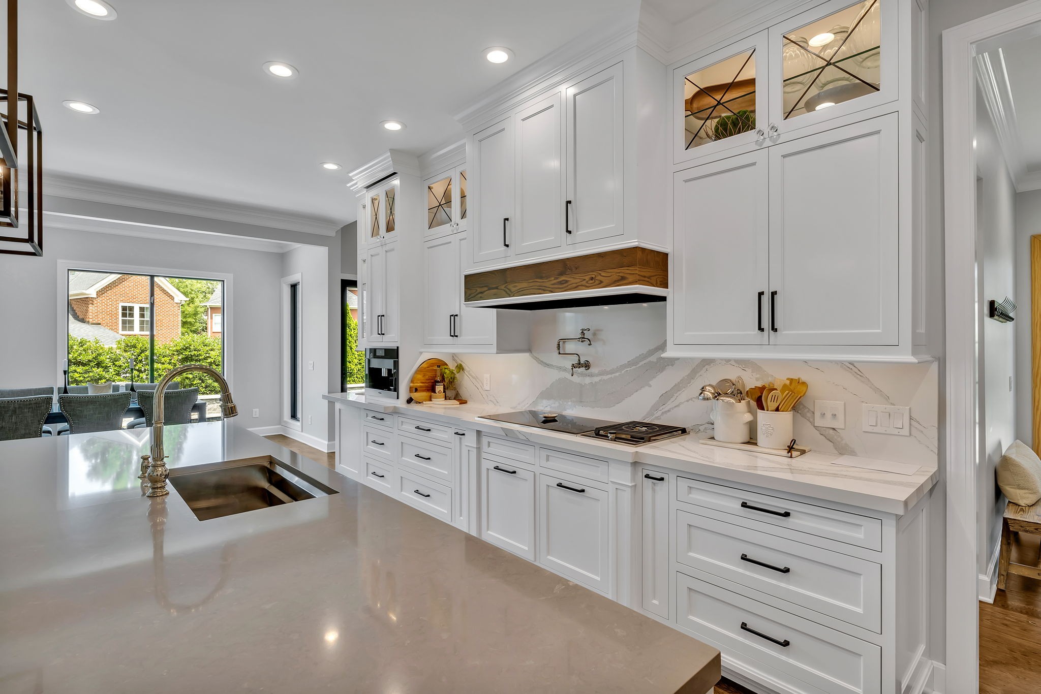 233 Gardenridge Dr