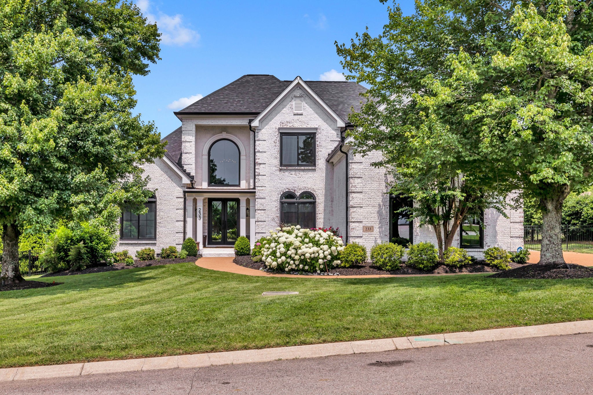 233 Gardenridge Dr