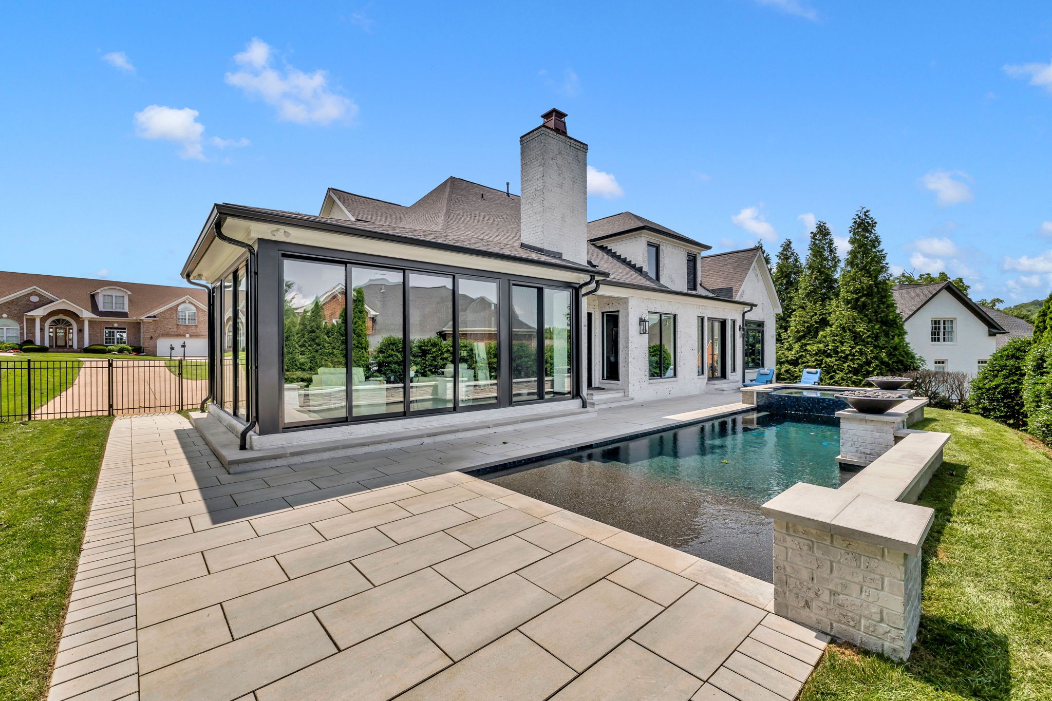 233 Gardenridge Dr