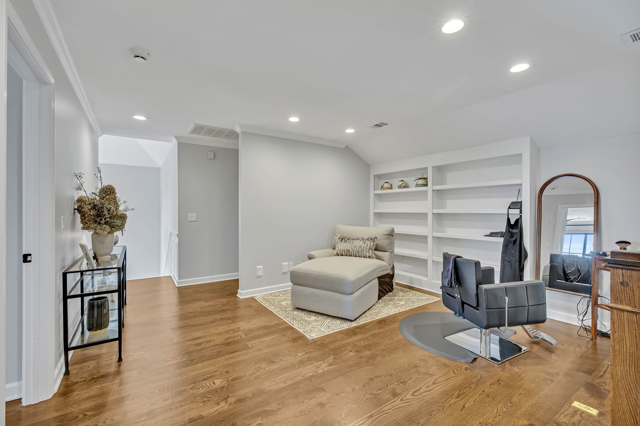 233 Gardenridge Dr
