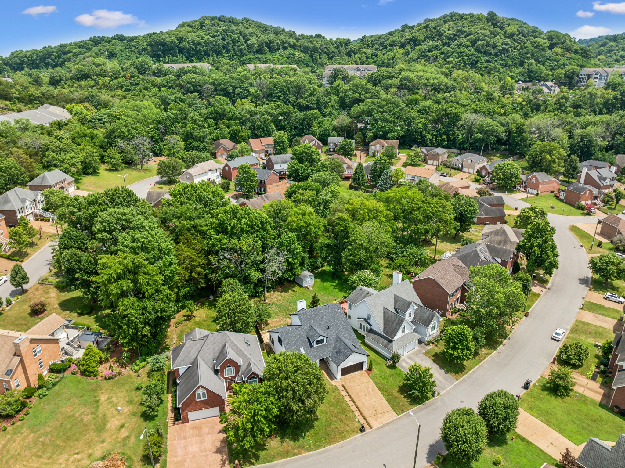 820 Cedar Crest Dr