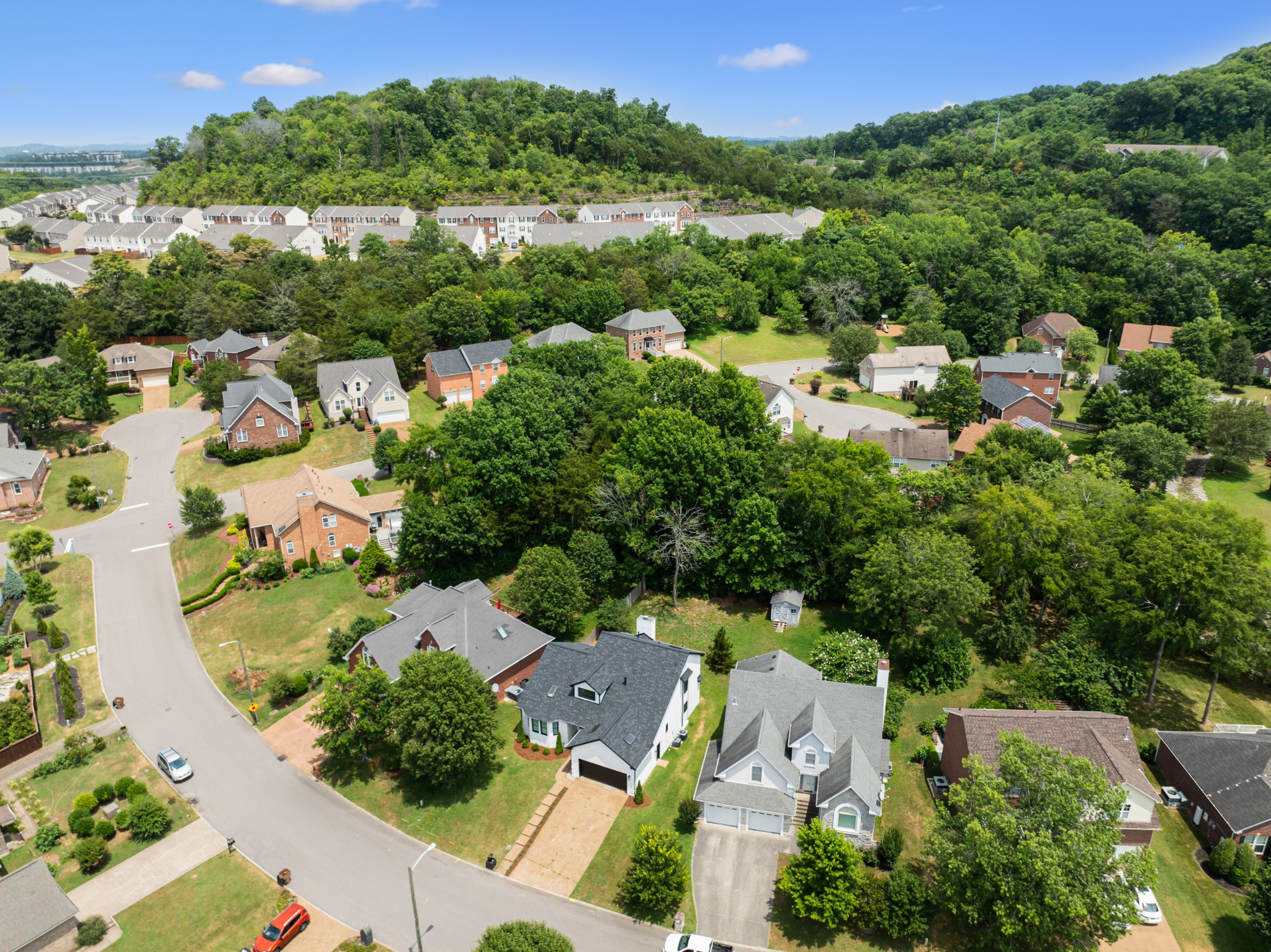 820 Cedar Crest Dr