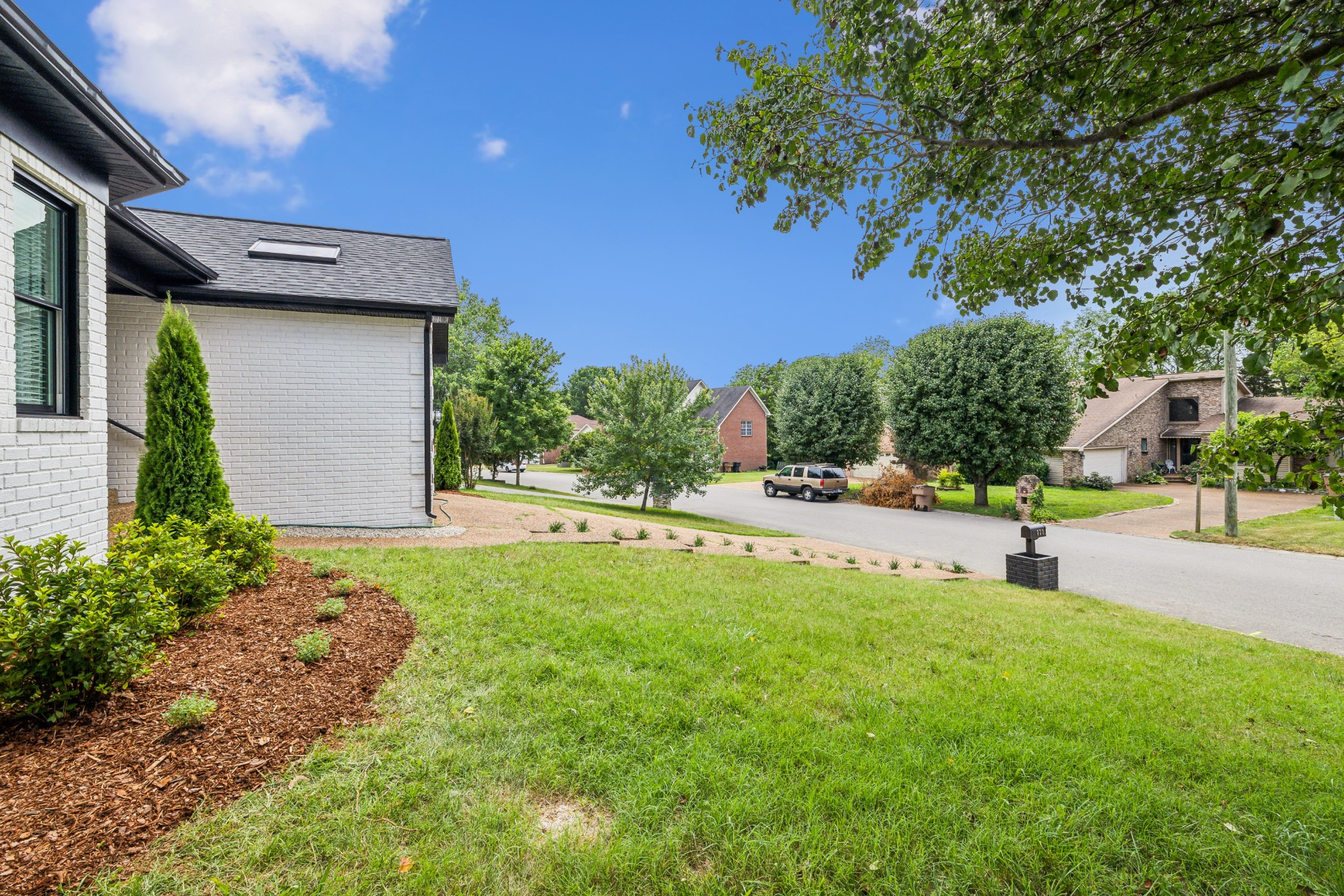 820 Cedar Crest Dr
