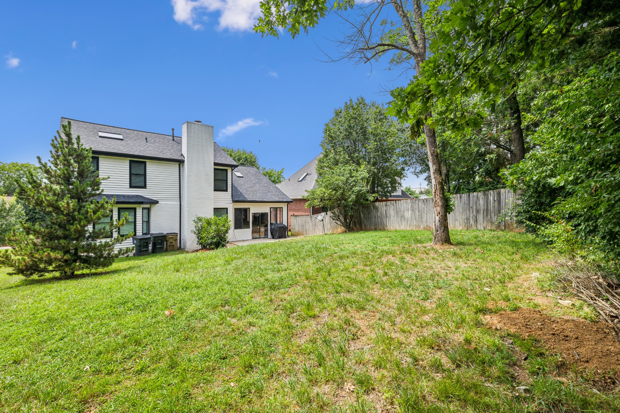 820 Cedar Crest Dr