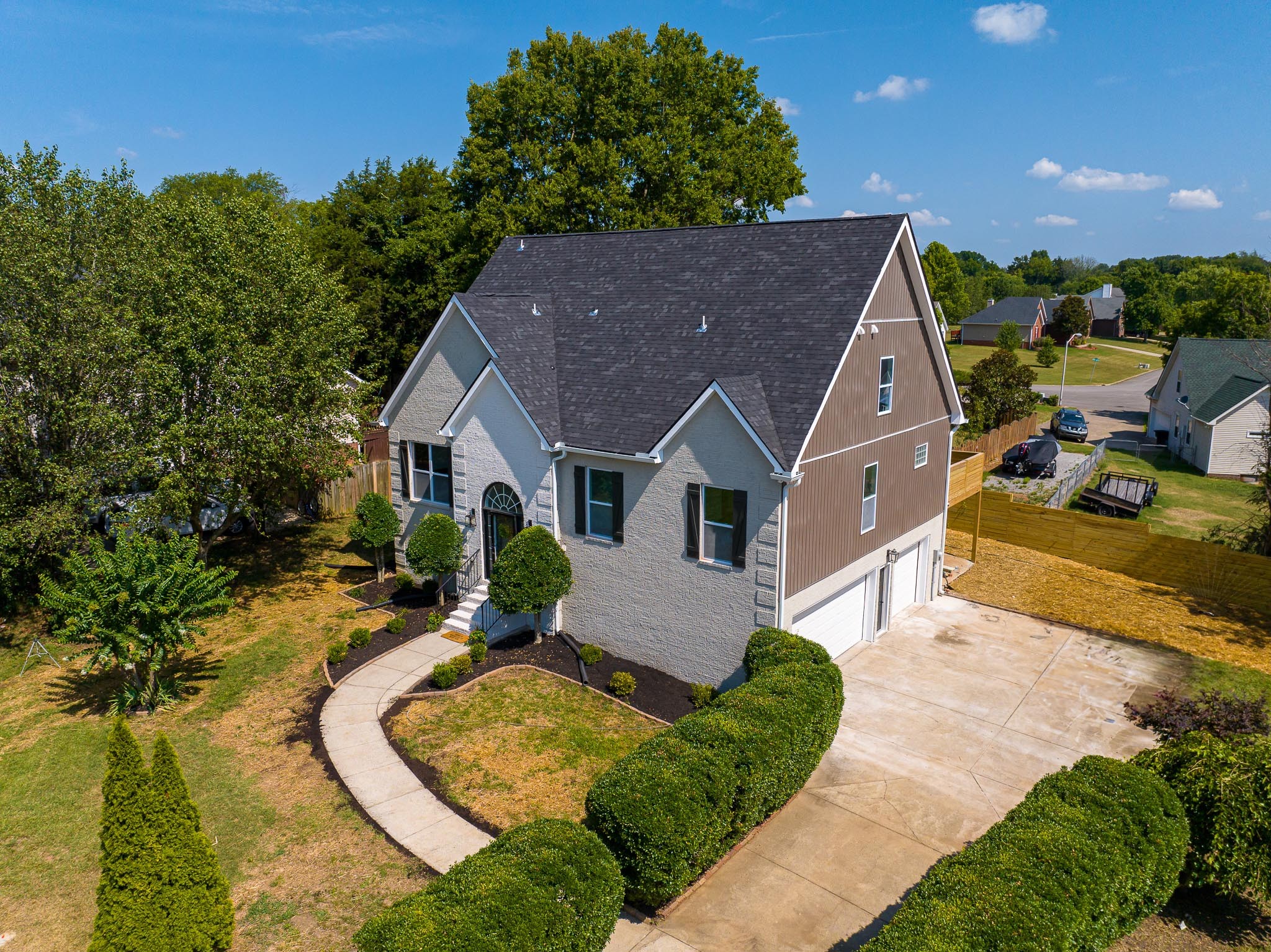 3450 Westbrook Dr