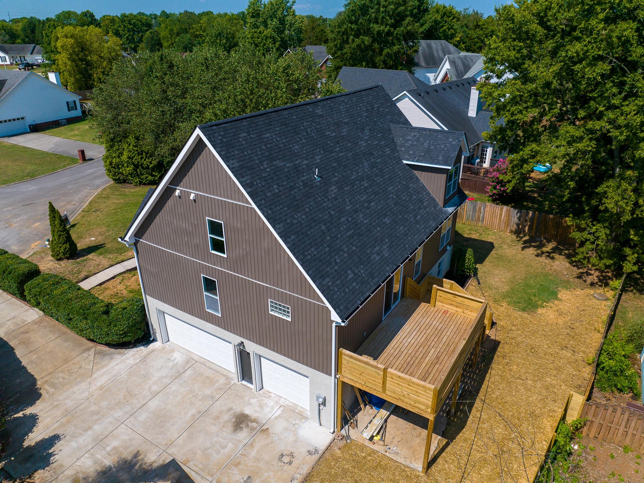 3450 Westbrook Dr