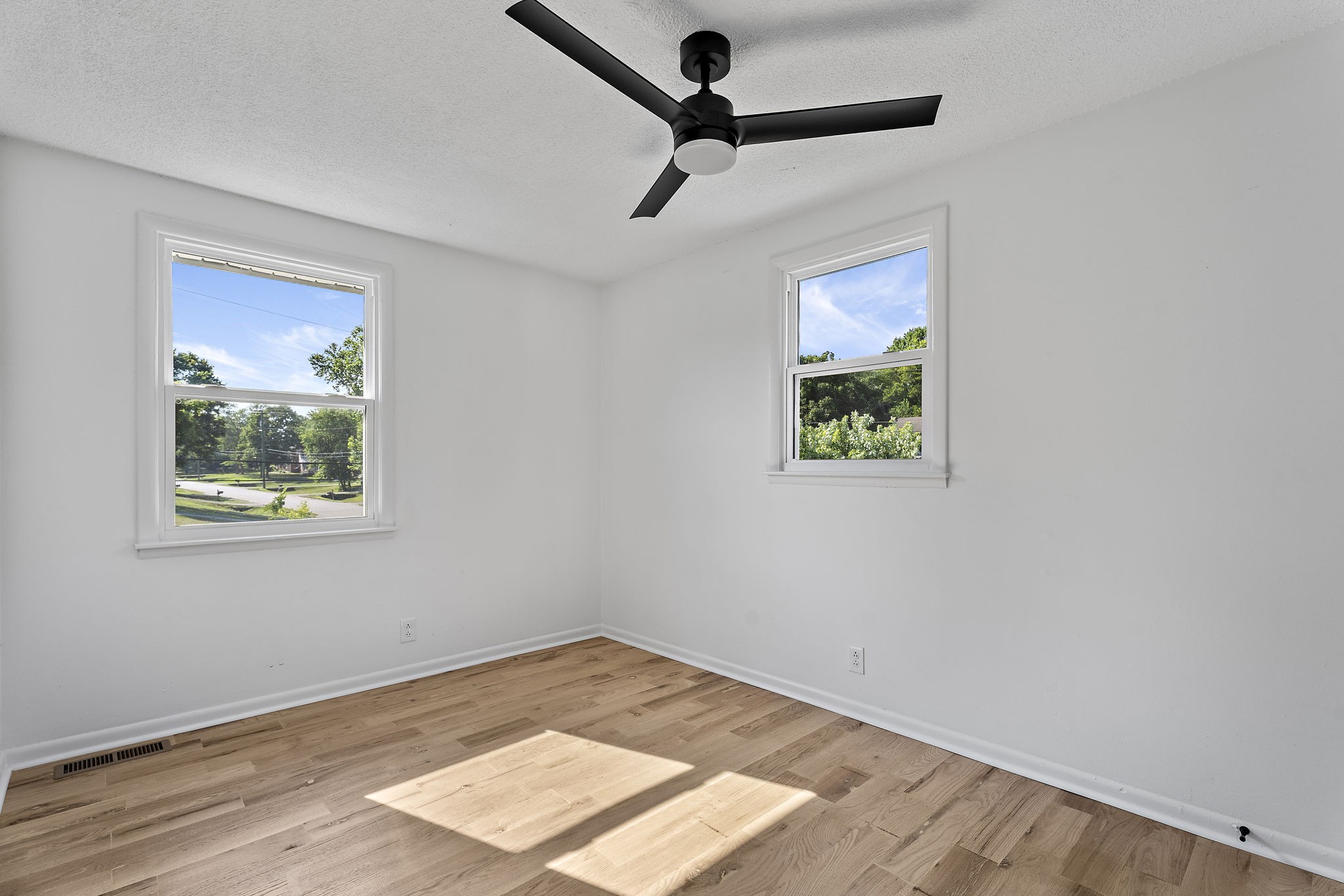 713 McPherson Dr