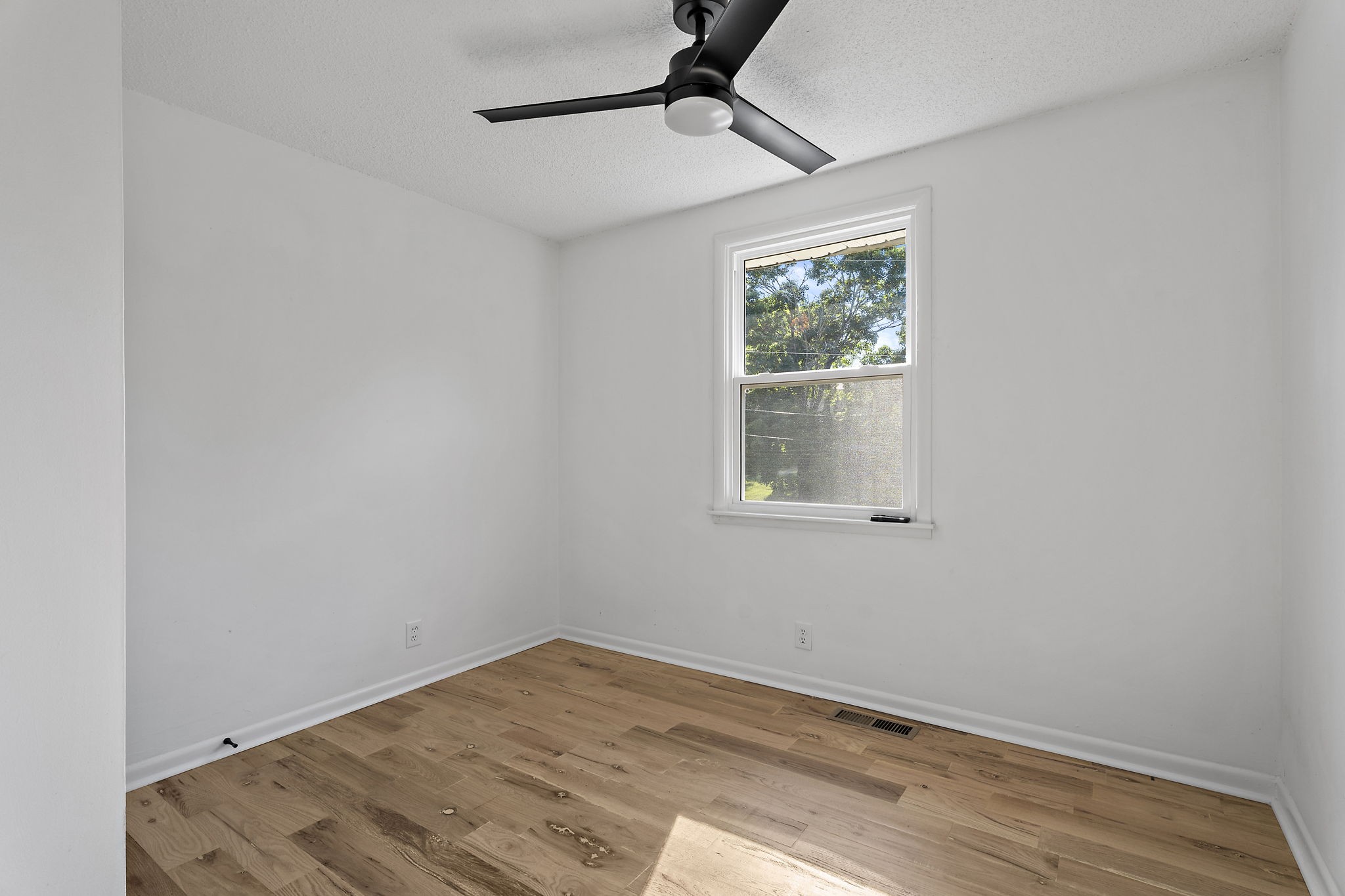 713 McPherson Dr