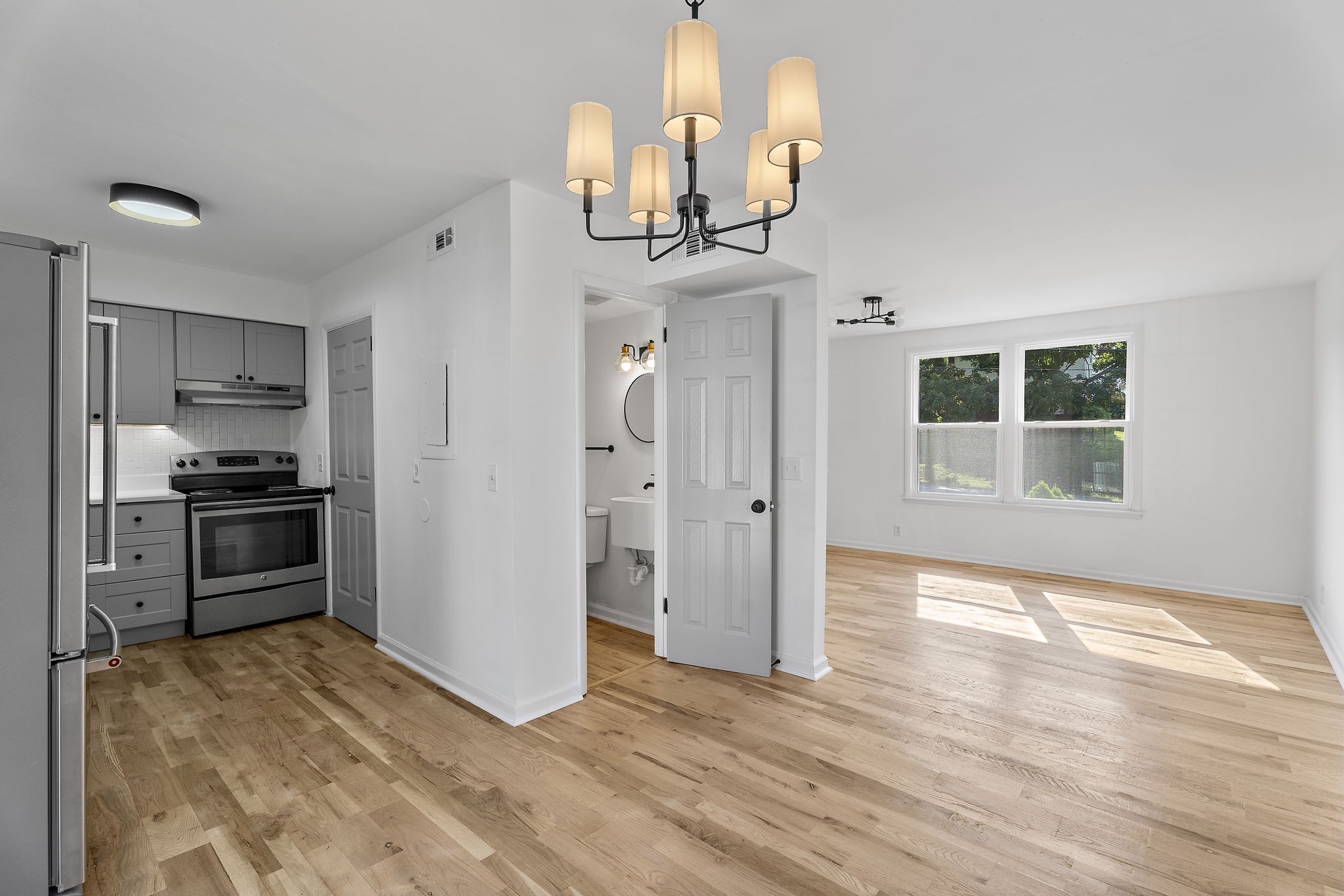 713 McPherson Dr