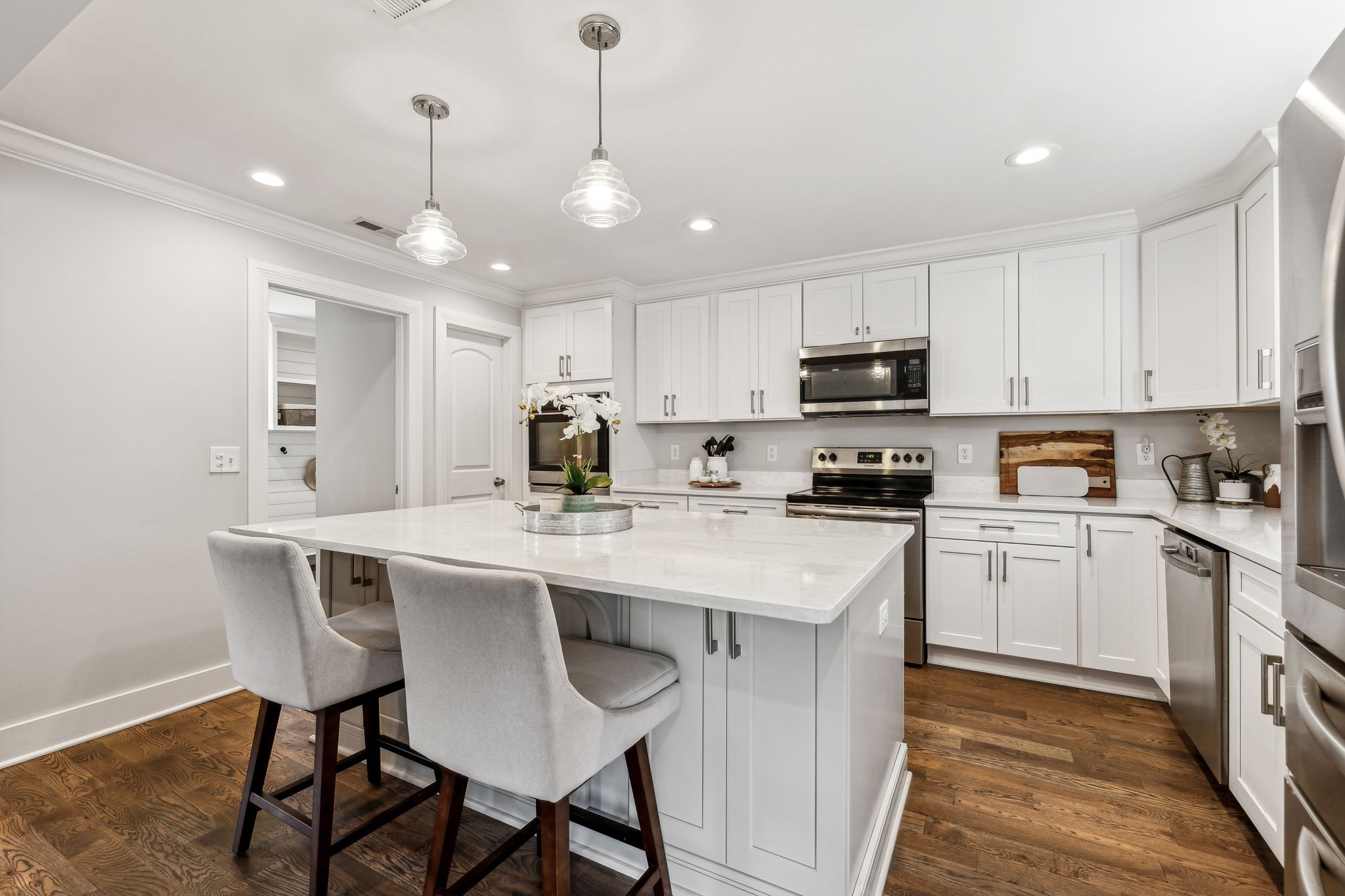 5109 Roxborough Dr