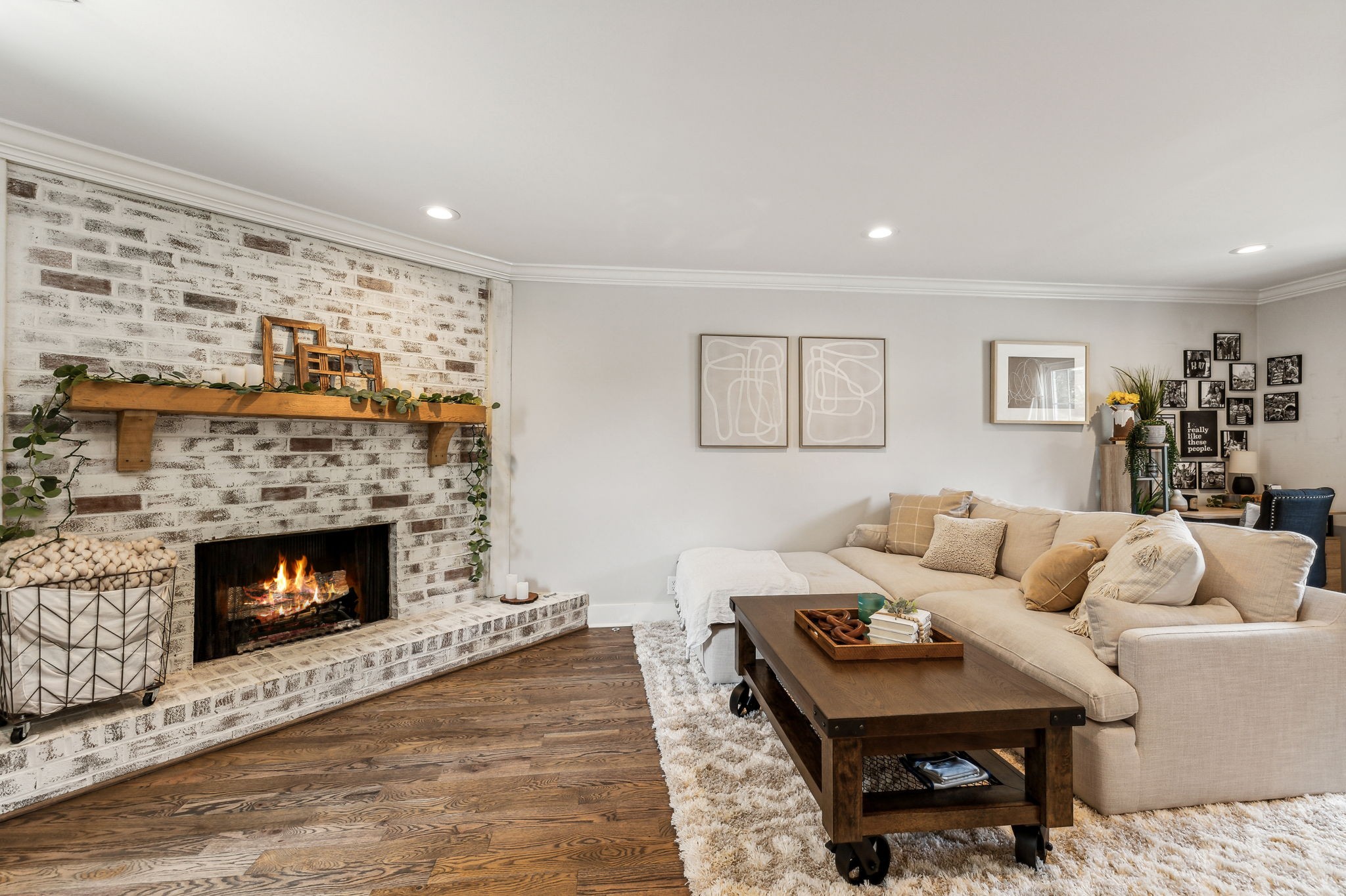 5109 Roxborough Dr