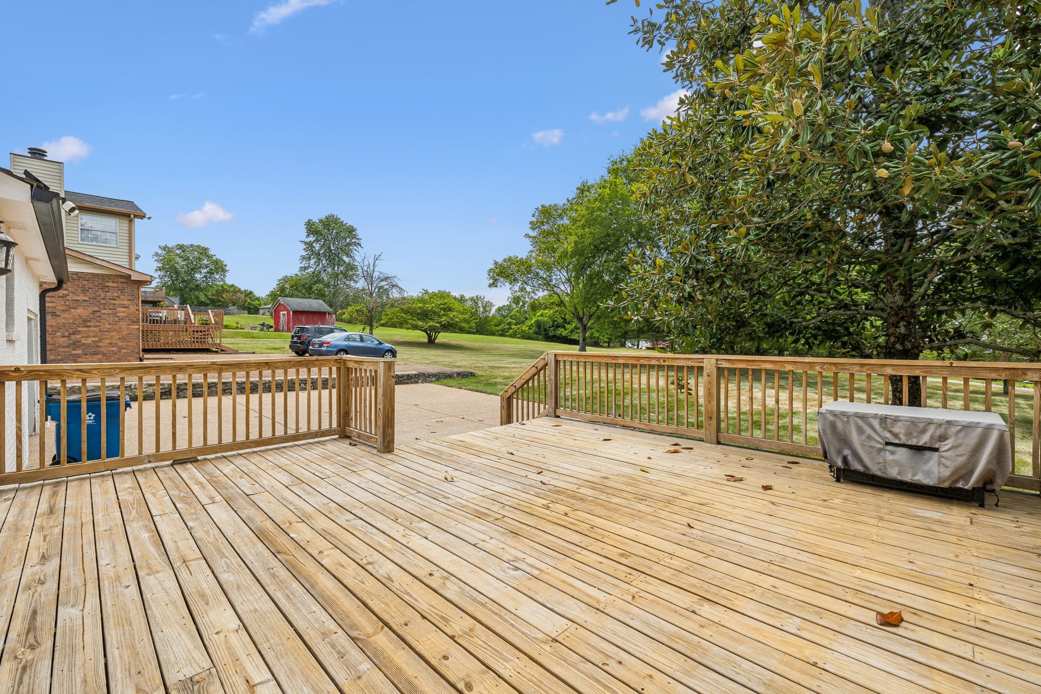 5109 Roxborough Dr