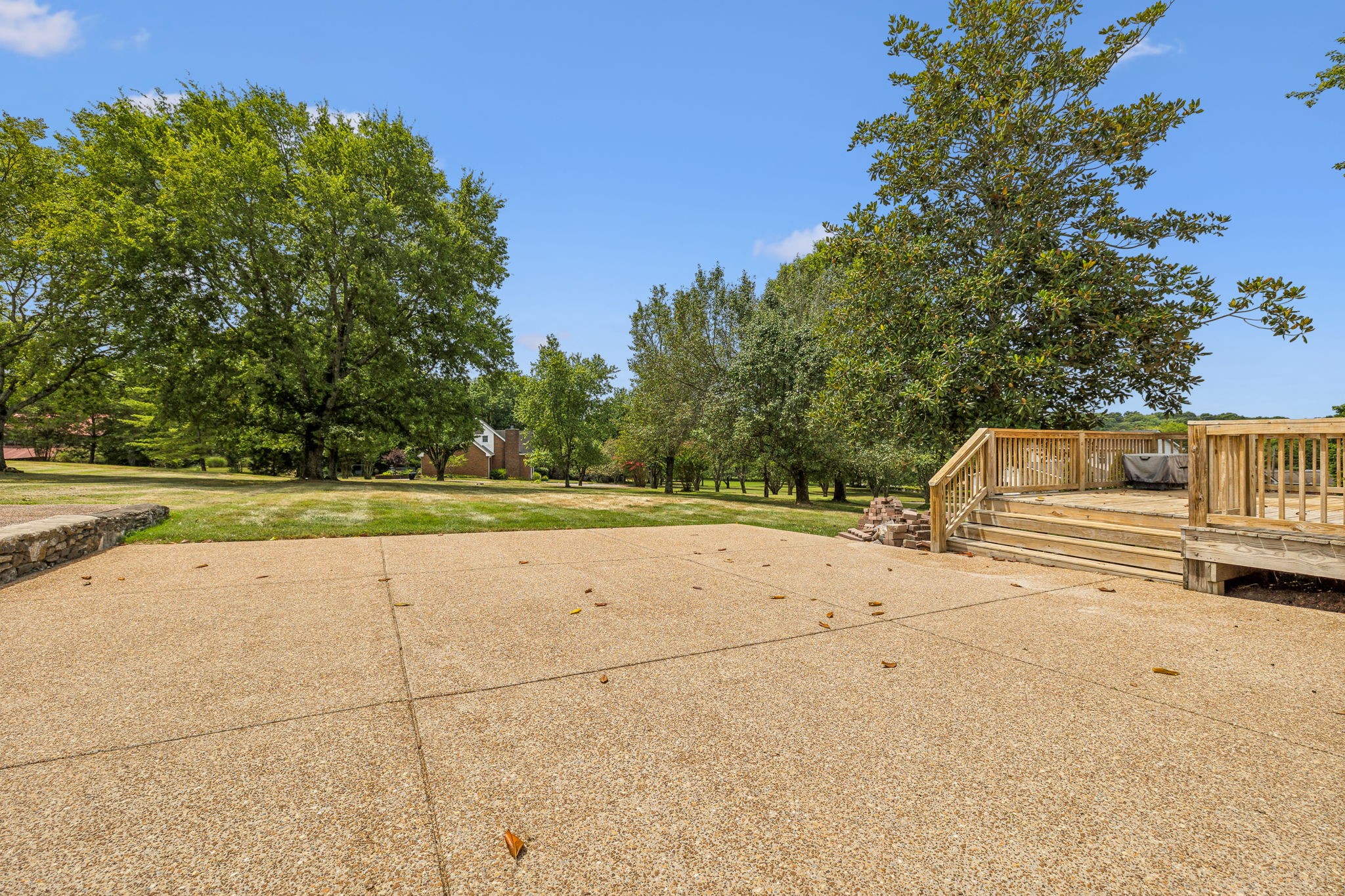 5109 Roxborough Dr