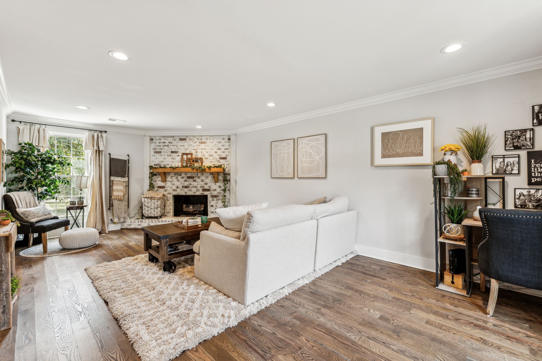 5109 Roxborough Dr
