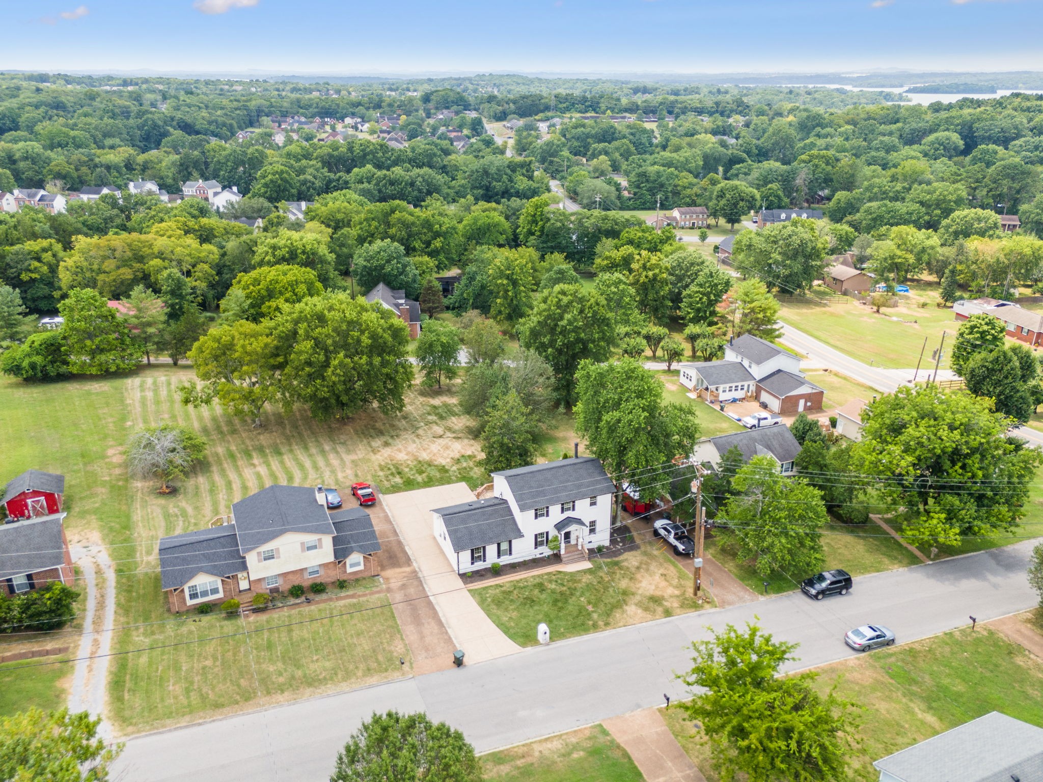 5109 Roxborough Dr