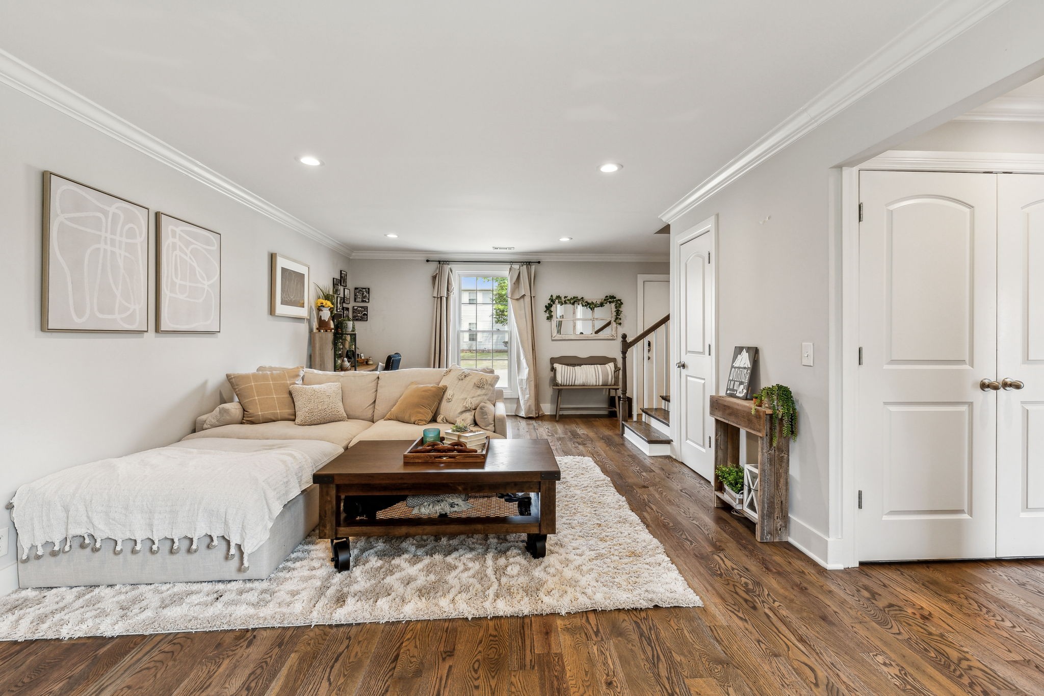 5109 Roxborough Dr