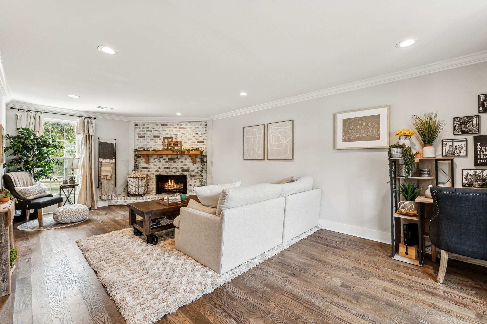 5109 Roxborough Dr
