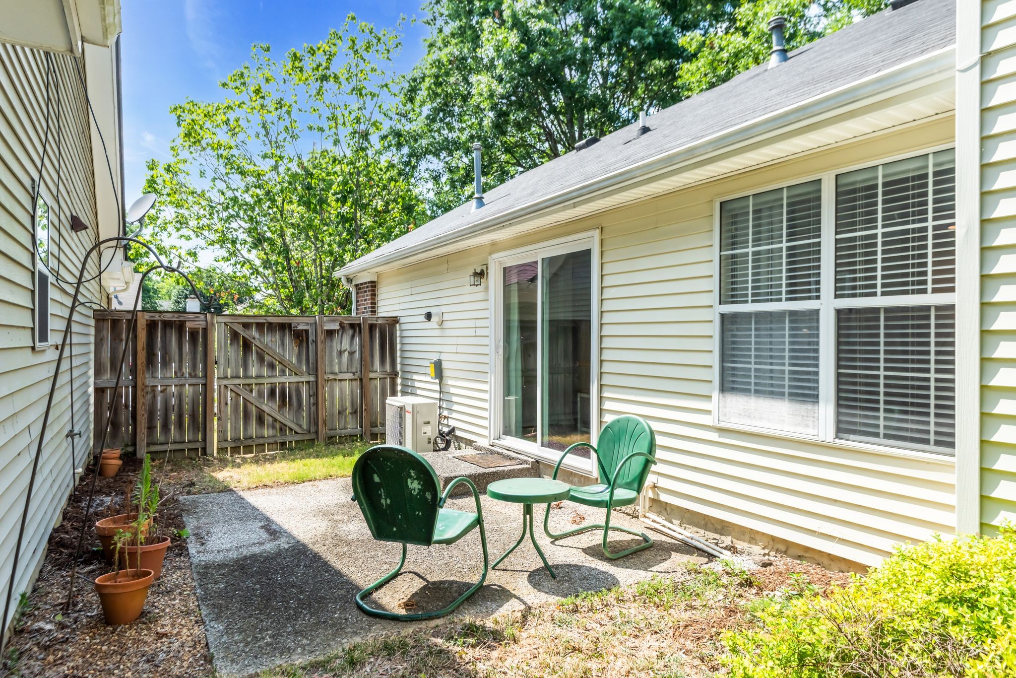 2010 Trent Park Place