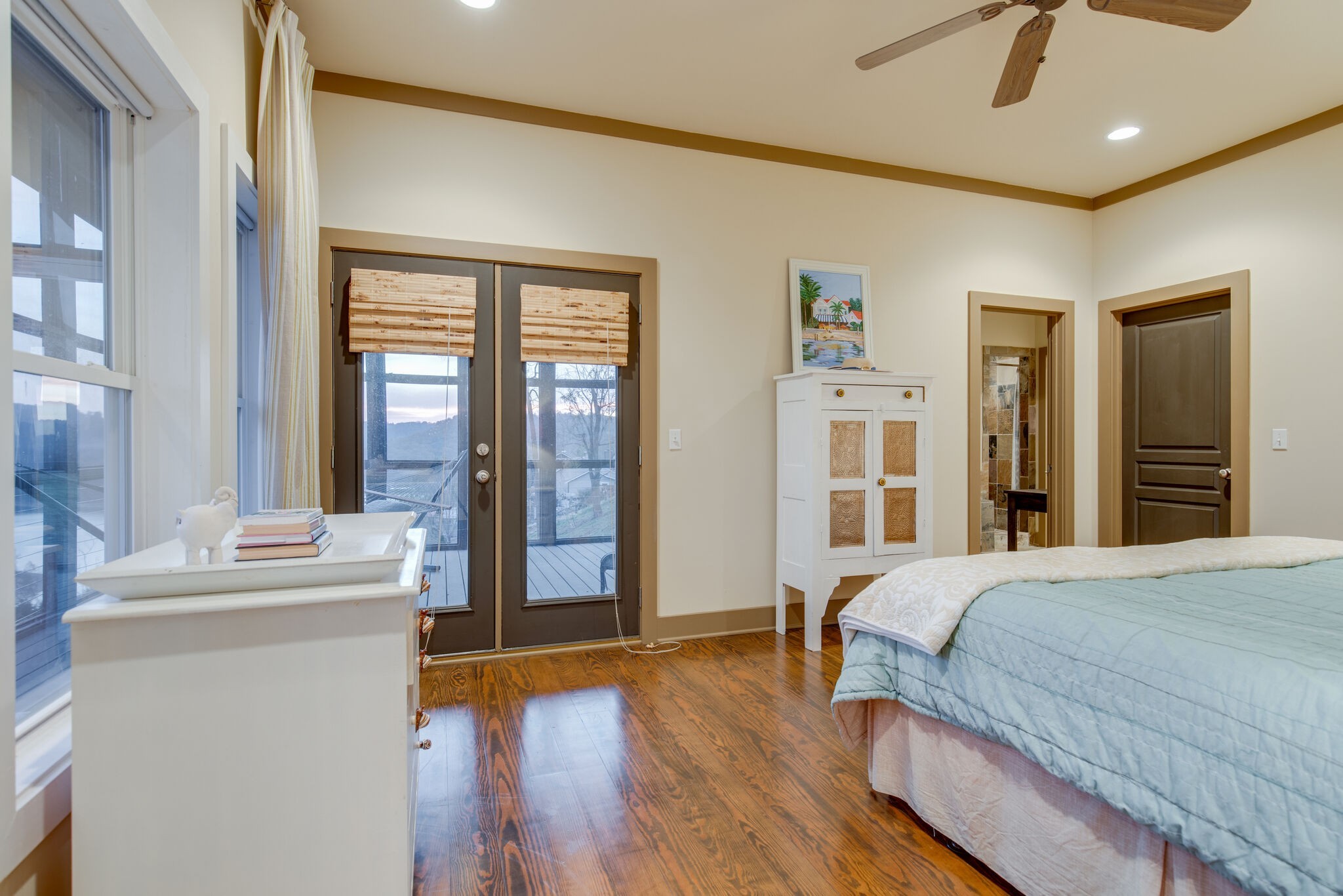 235 Hope Cv