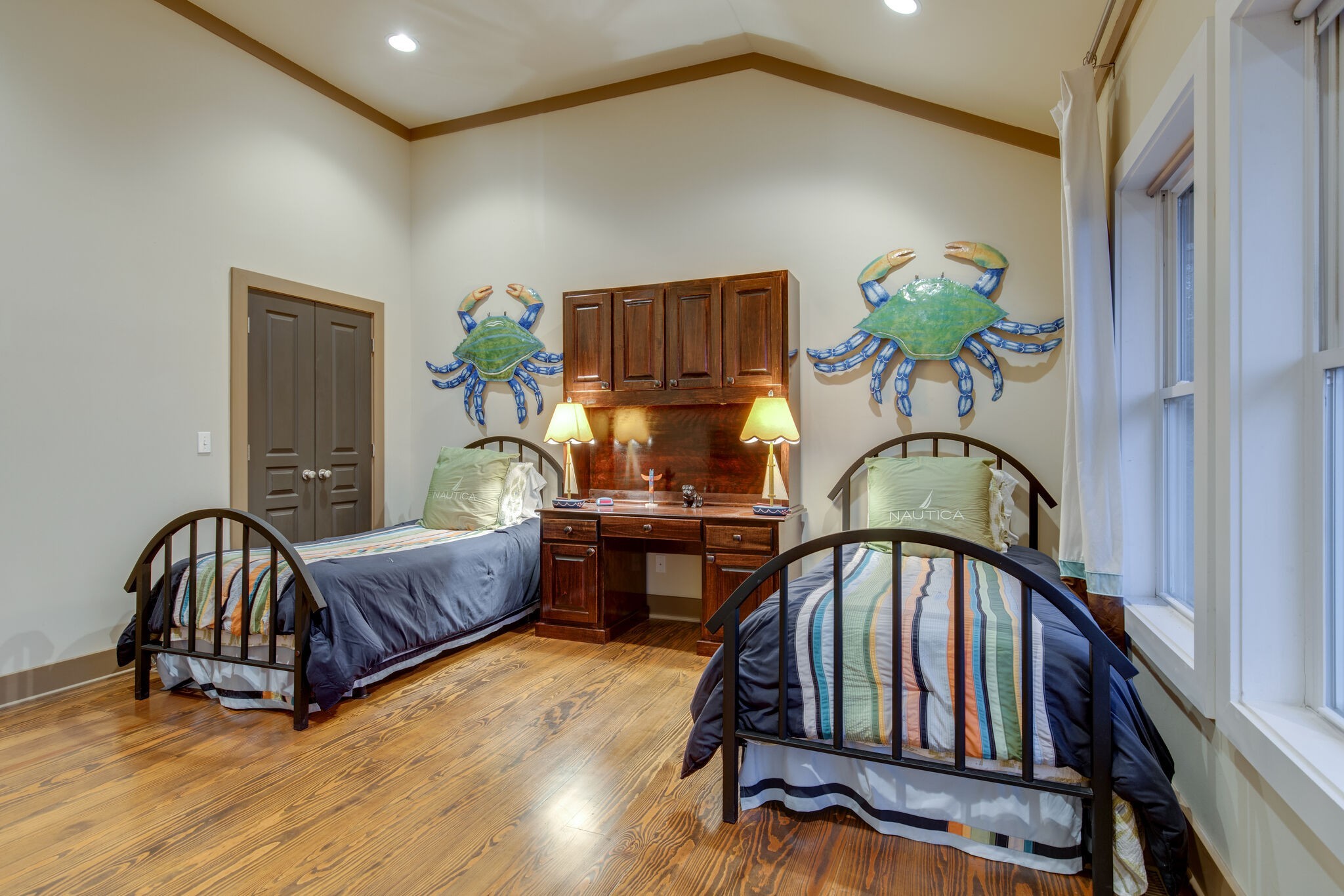235 Hope Cv