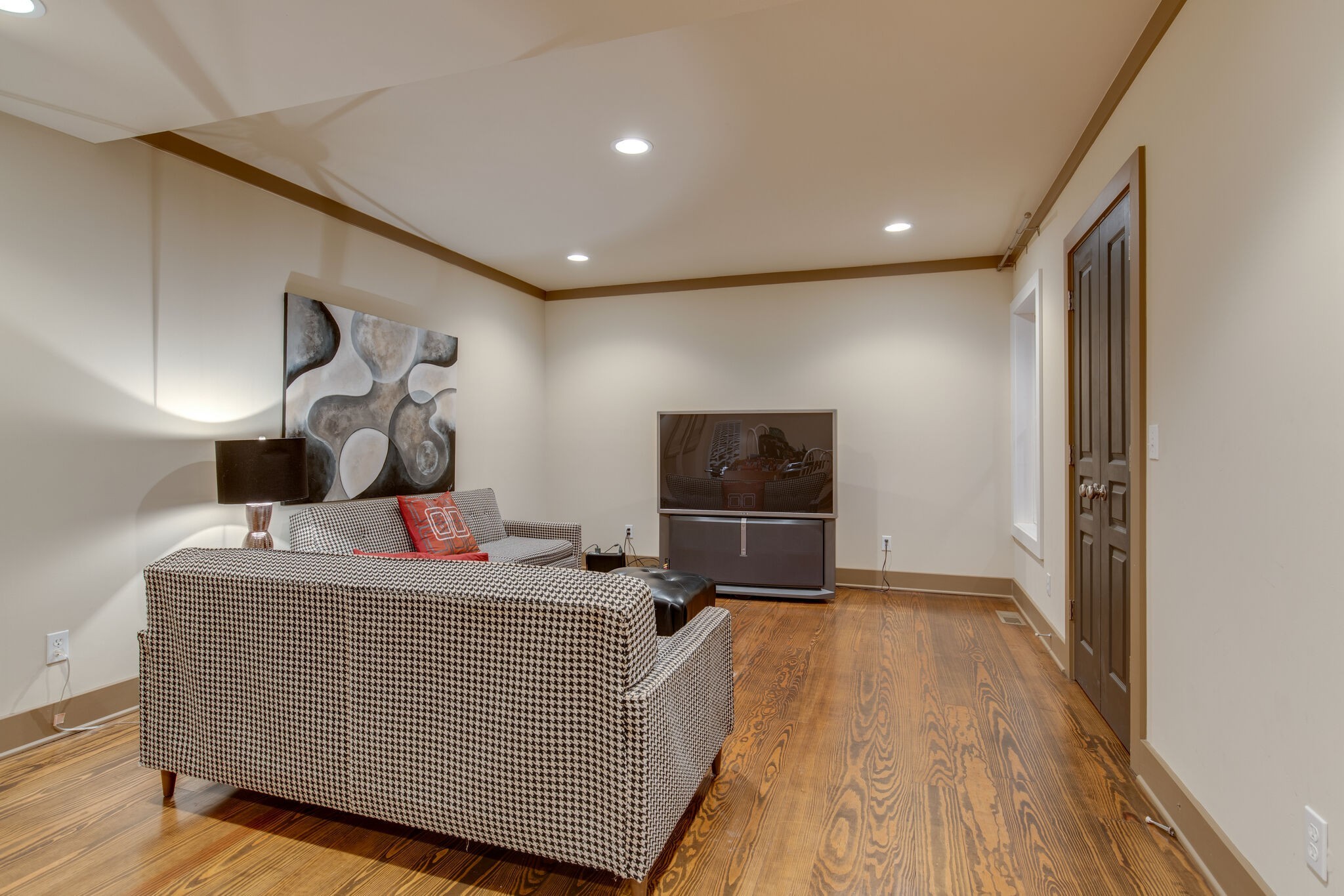 235 Hope Cv